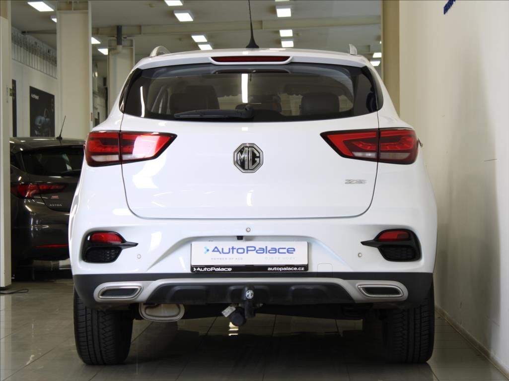 MG ZS, 1,0 TGI 82kW Eleg.PANO 29tkm. - fotka 4