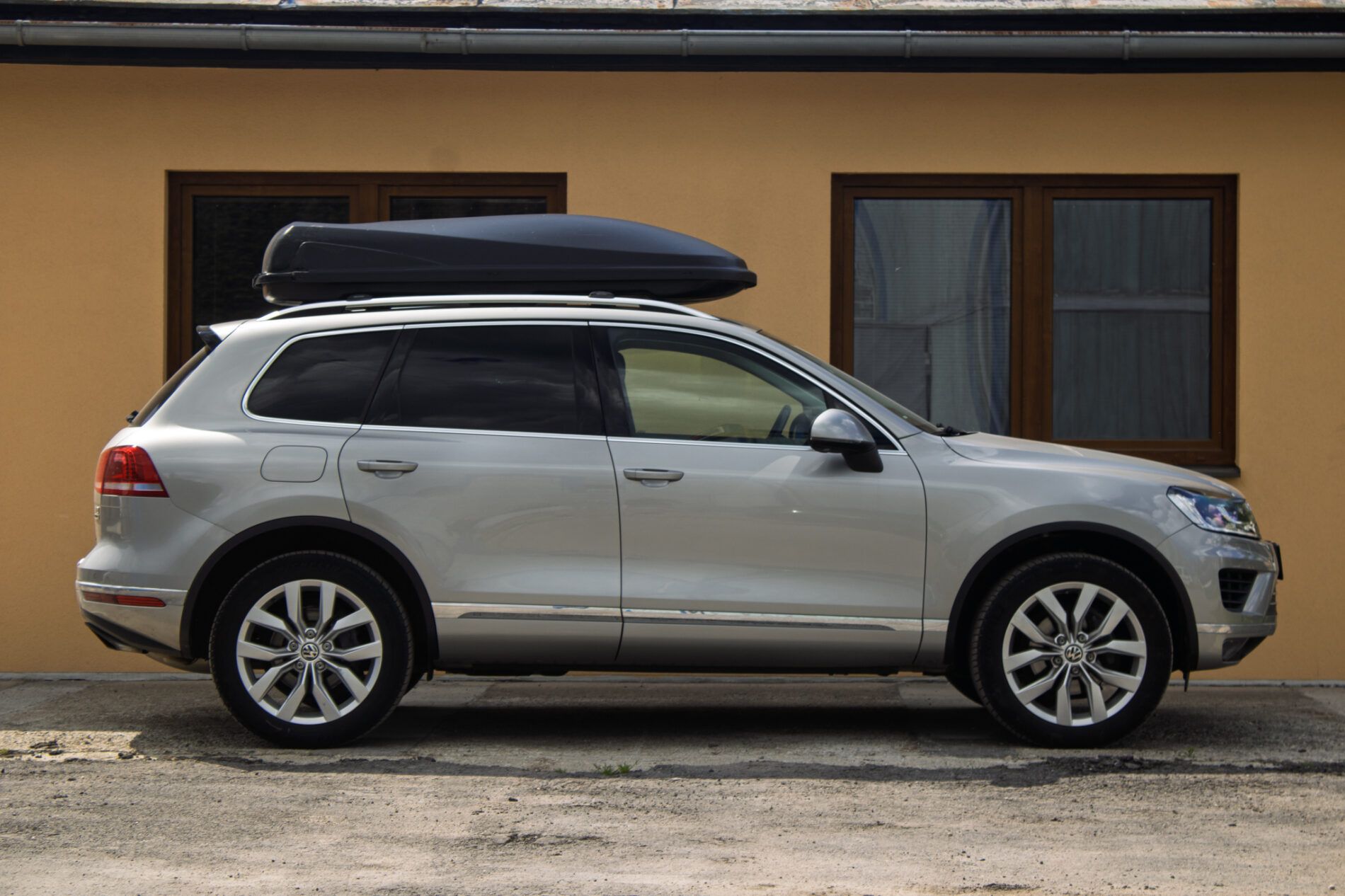 Volkswagen Touareg - fotka 4
