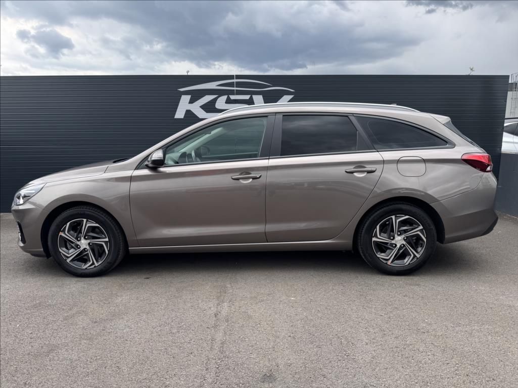 Hyundai i30, 1,5 - fotka 3