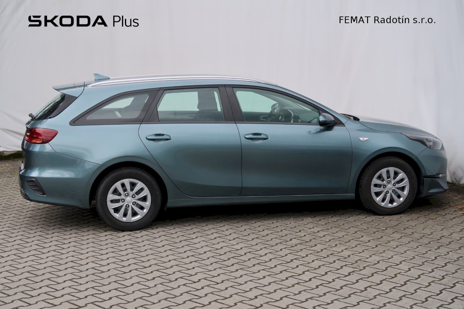 Kia Cee´d, Sportswagon, 1.0 T-GDI / 88 kW - fotka 3