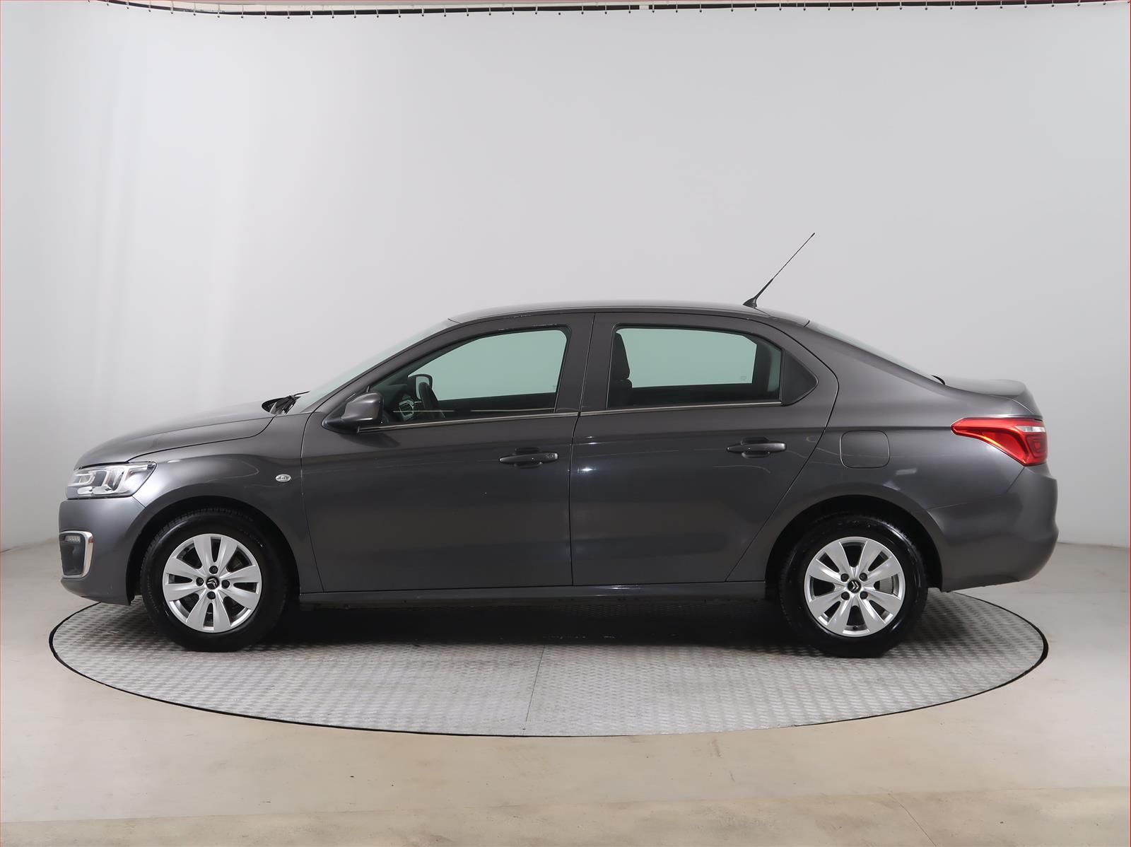 Citroën C-Elysée, 1.2 PureTech, Serv.kniha - fotka 3