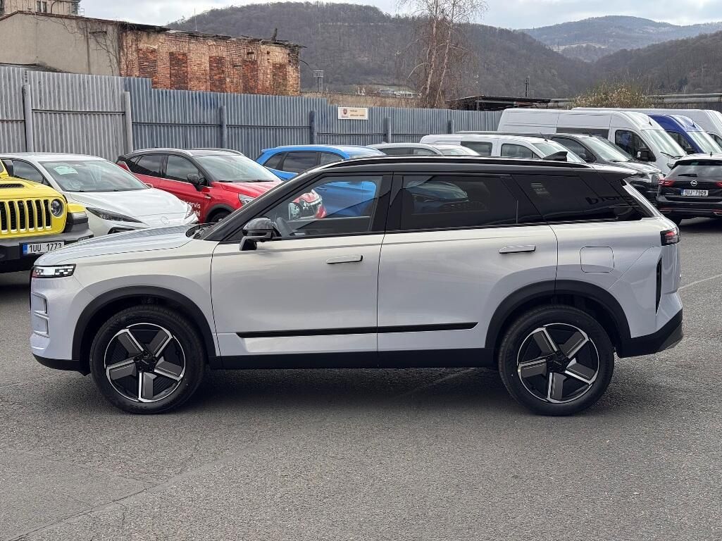 Jaecoo 7, 1,6 TGI 7AT Exclusive 4x4 - fotka 6