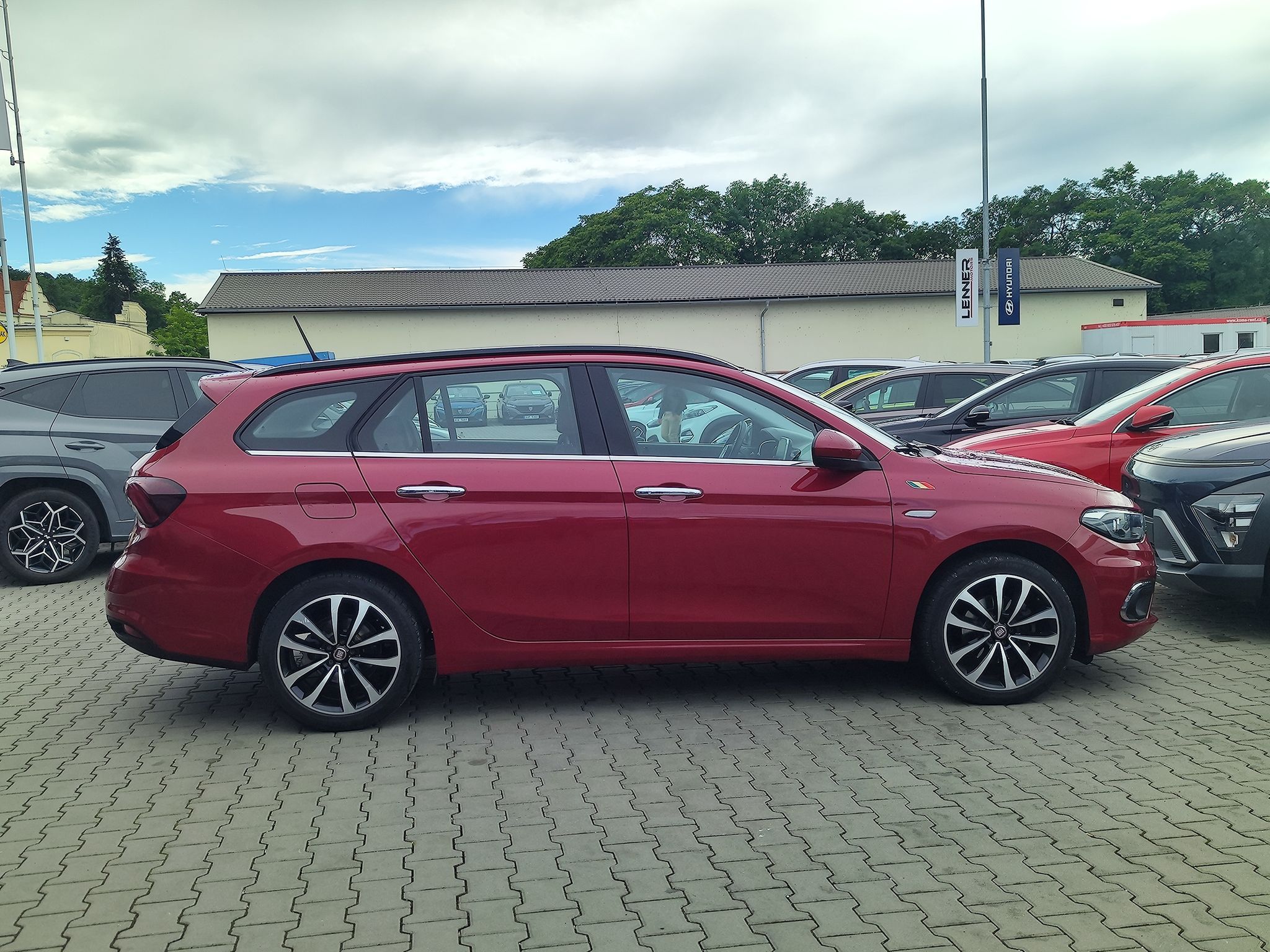 Fiat Tipo, 1.6 MultiJet/88kW Lounge - fotka 4