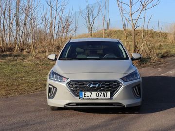 PHEV Plug-in Hybrid