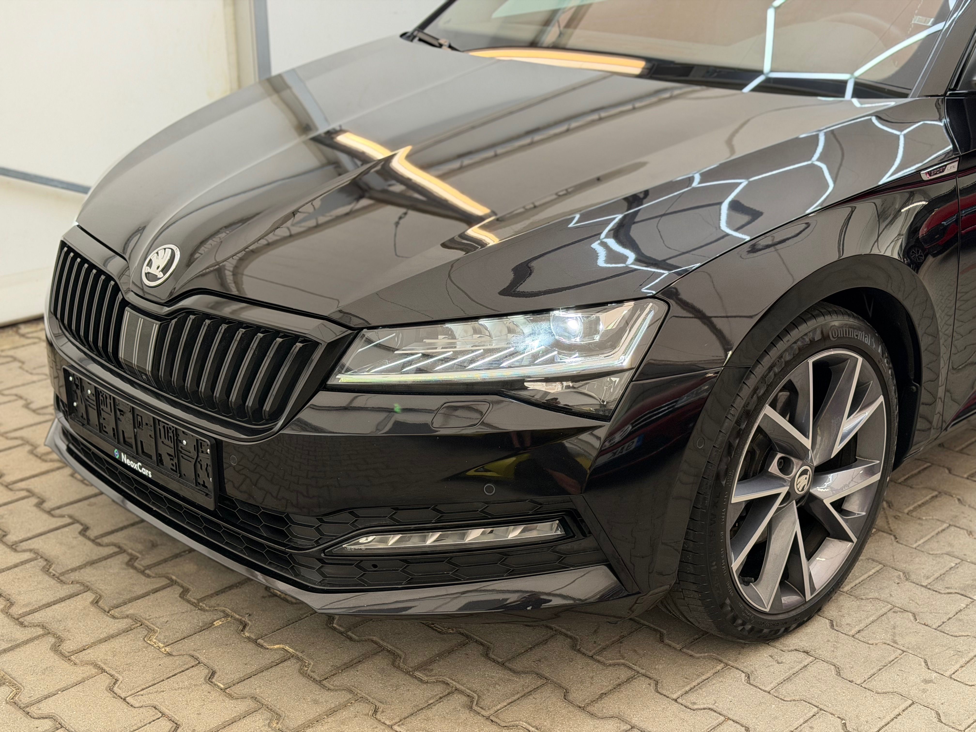 Škoda Superb, 2.0TDi,147kW,4x4,DSG,Sportline - fotka 4