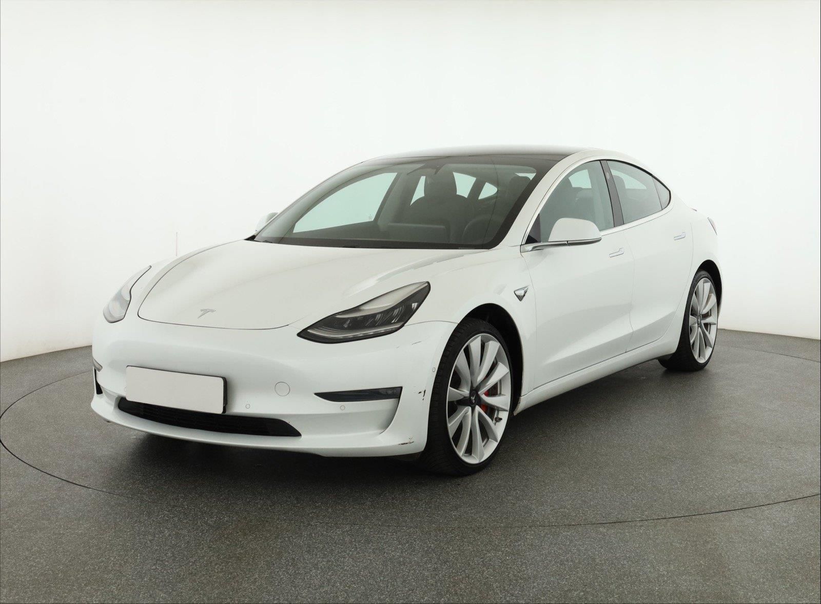 Tesla Model 3, Performance 78kWh, 4X4 - fotka 2