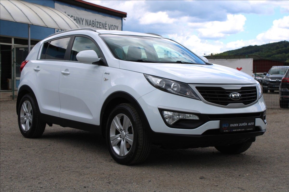Kia Sportage, 2,0 CRDi  ČR,1.MAJITEL,4X4 - fotka 3