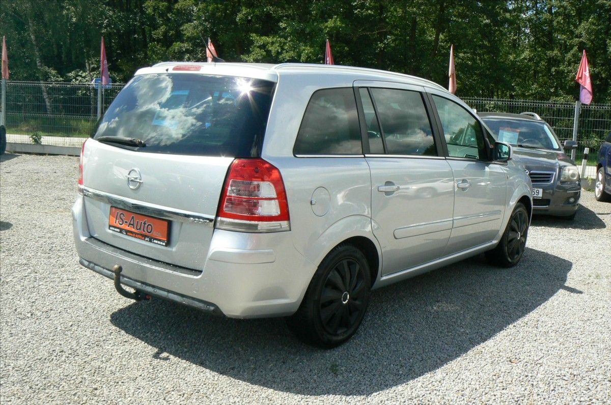 Opel Zafira, 1,7 CDTI  7 MÍST - fotka 4