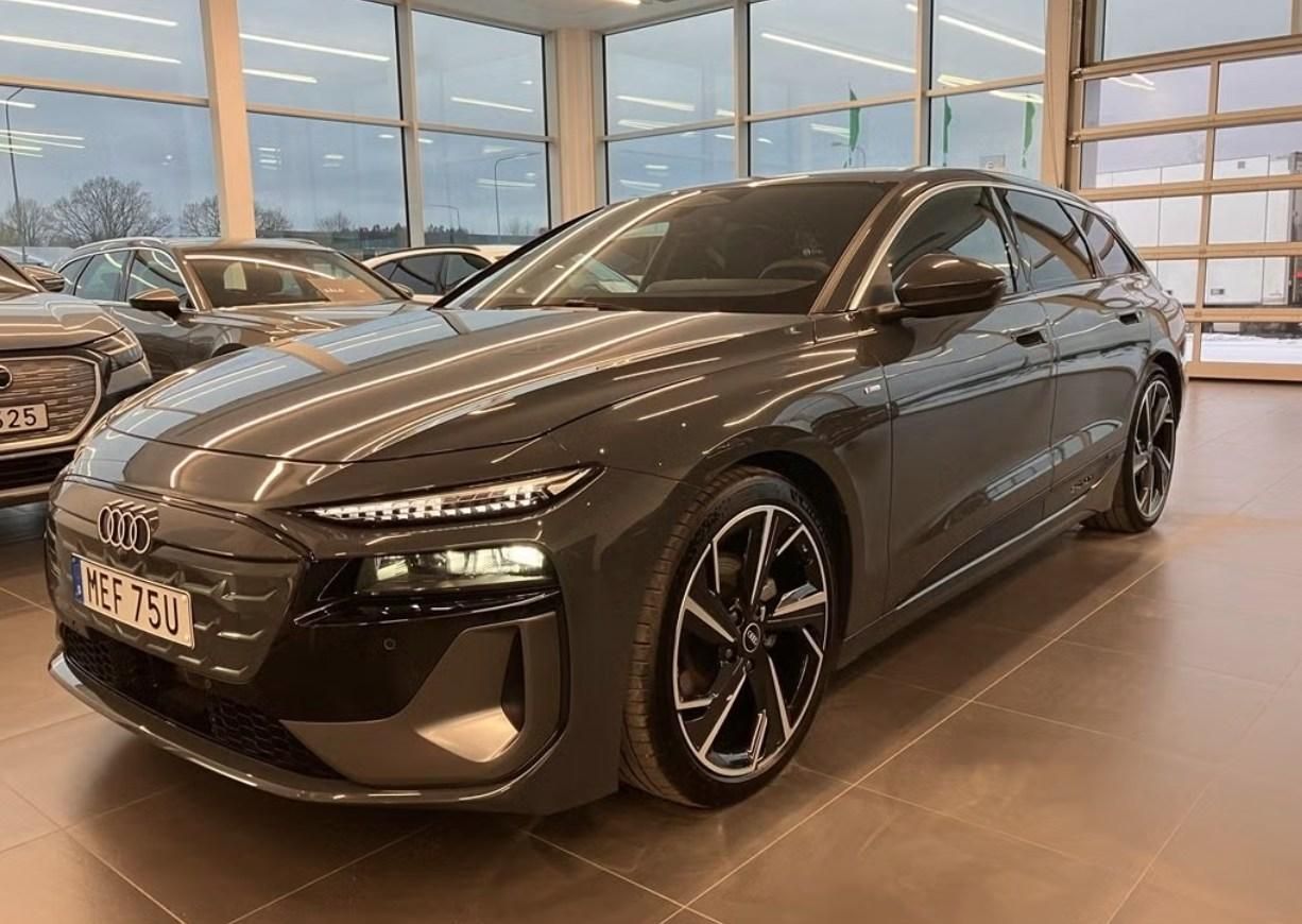 Audi A6 Avant, e-tron 360k Vzd. odpružení Taž