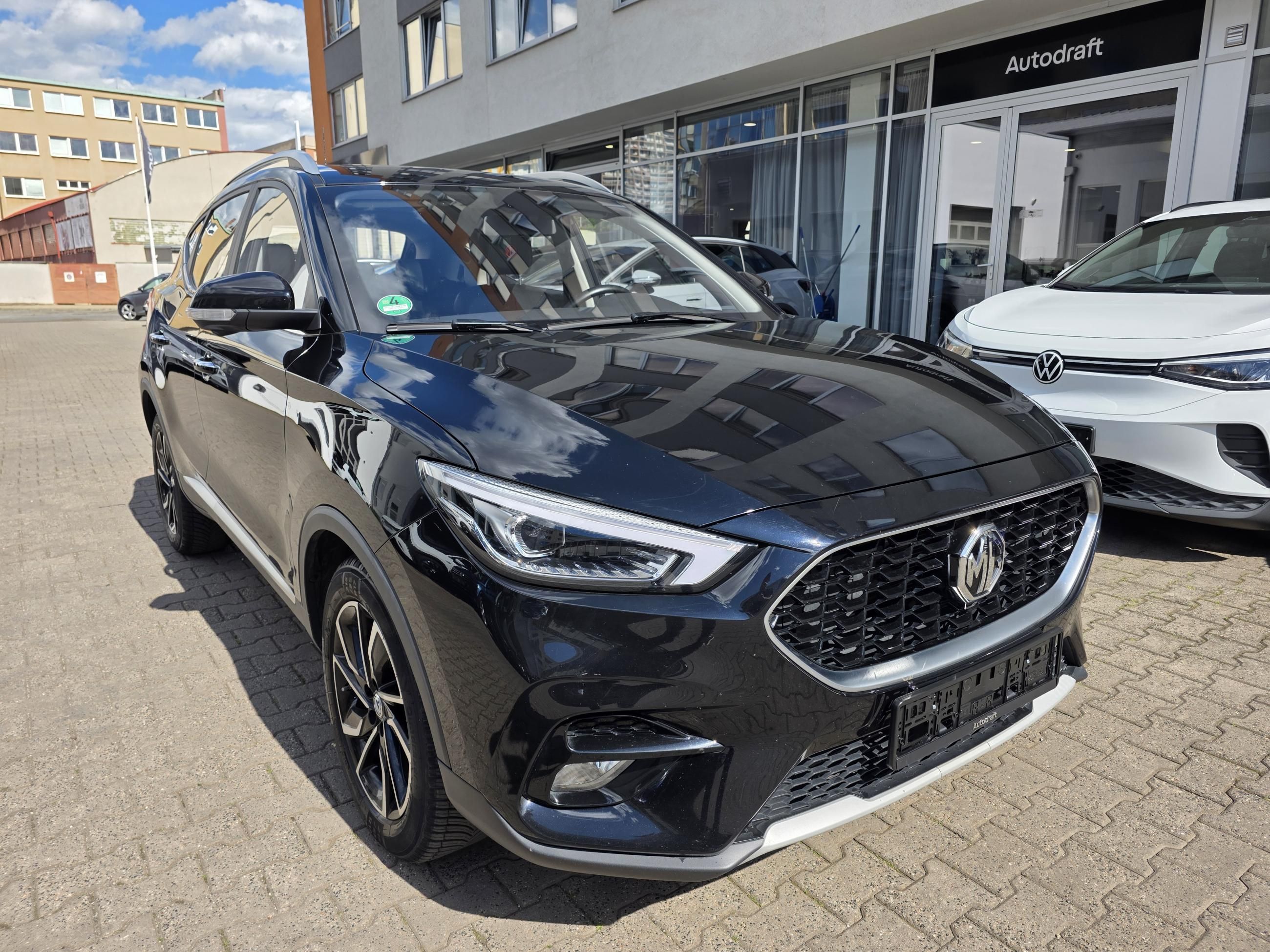 MG ZS, 1.5 78kW / Kůže / ALU