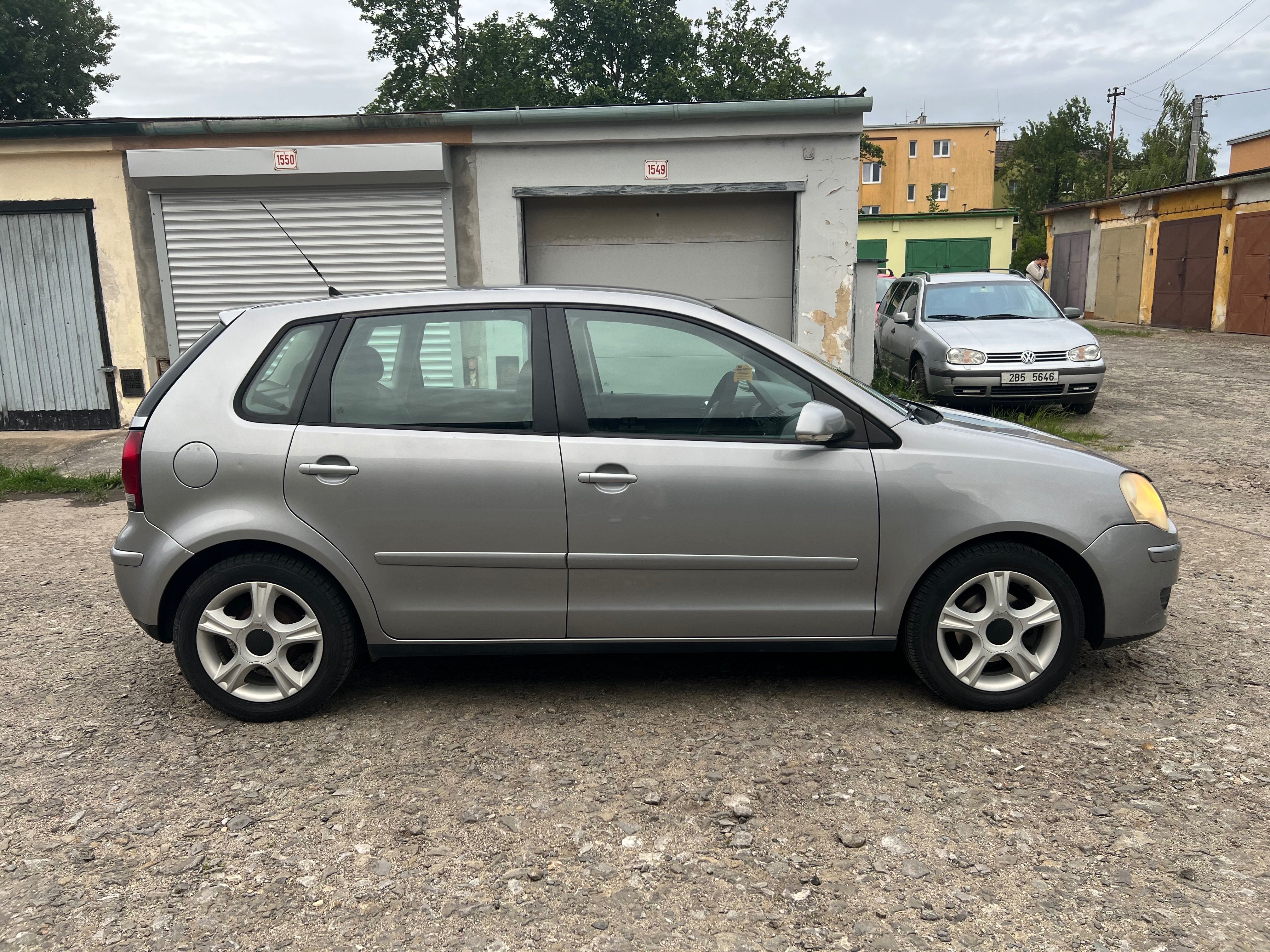 Volkswagen Polo, 1.4, benzín, servisováno - fotka 2