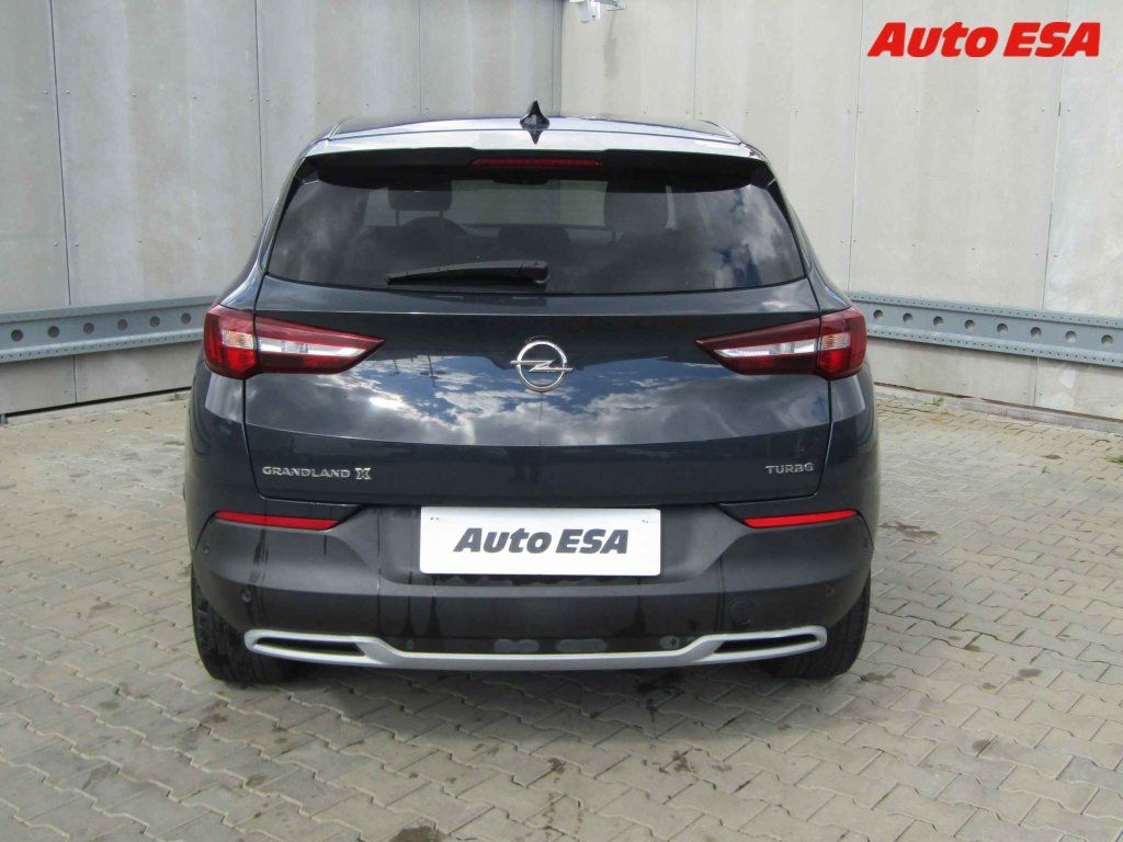 Opel Grandland X, 1.2 T,1.maj,ČR - fotka 5