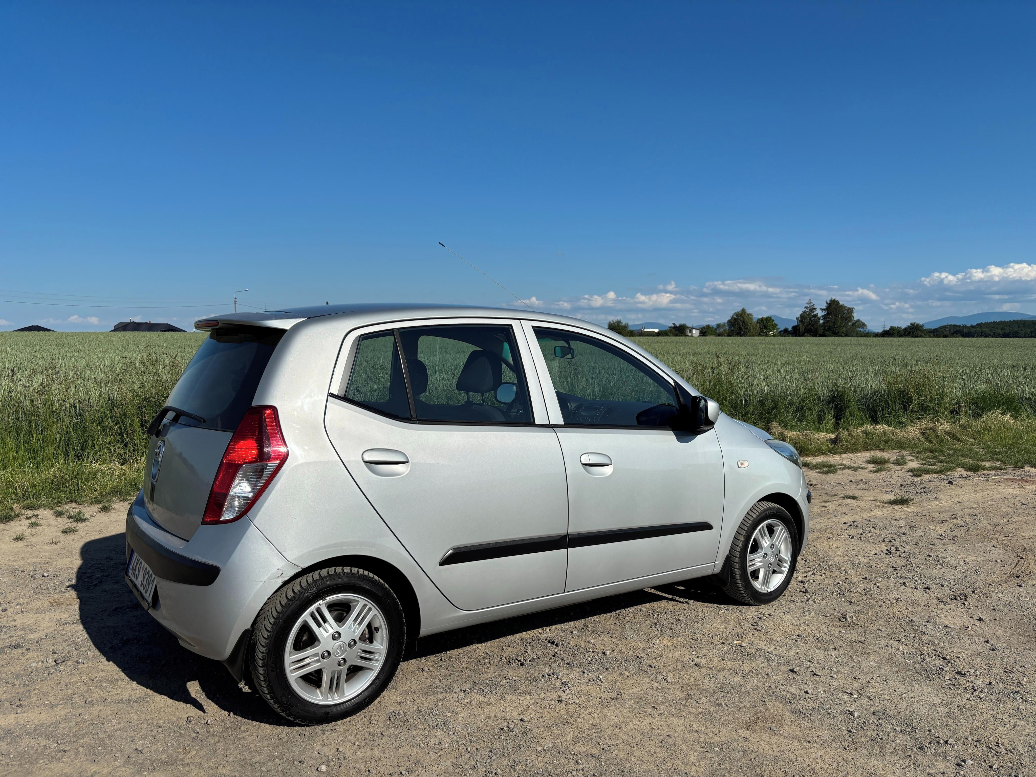 Hyundai i10, 1,1 / 48 kW, pravidelný servis - fotka 2