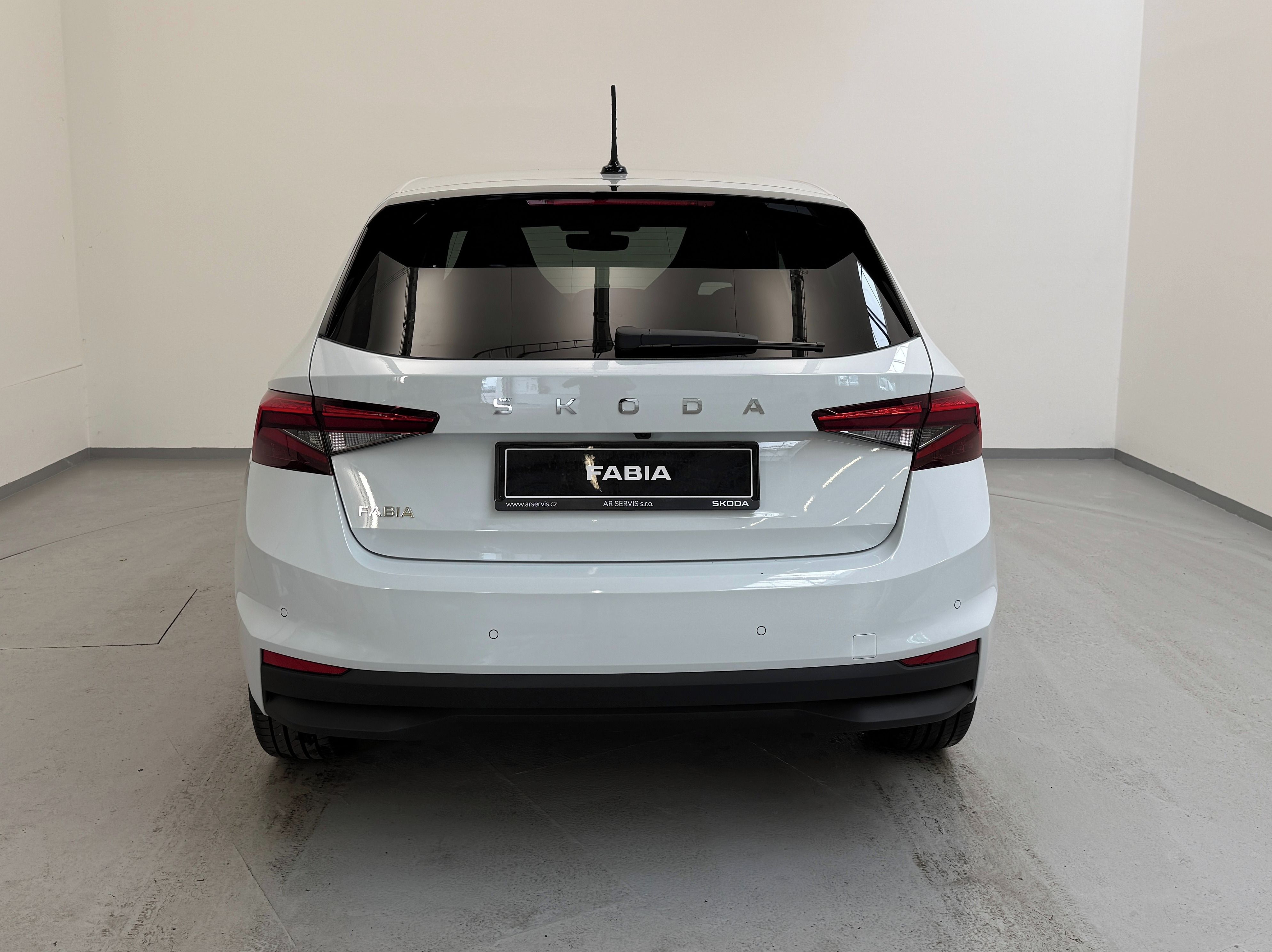 Škoda Fabia, Dynamic 1,0TSI 85kW 7DSG - fotka 4