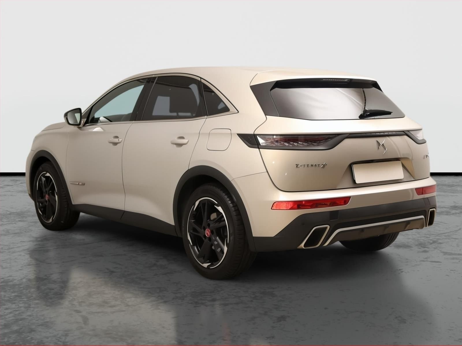 DS 7 Crossback, E-Tense 4x4, 4X4, Automat - fotka 4