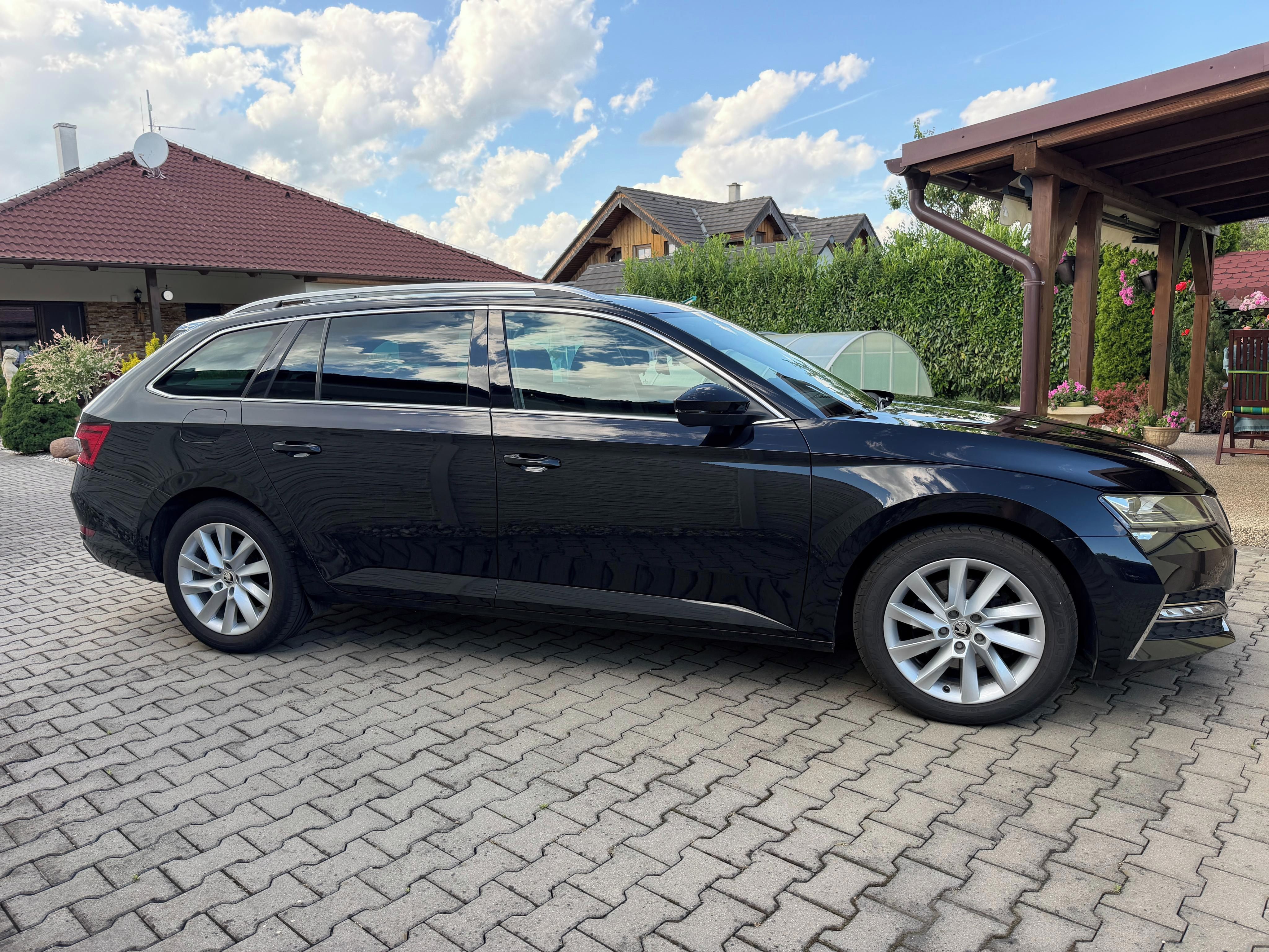 Škoda Superb, 1.4 iV TSI Style 160kW DSG - fotka 4