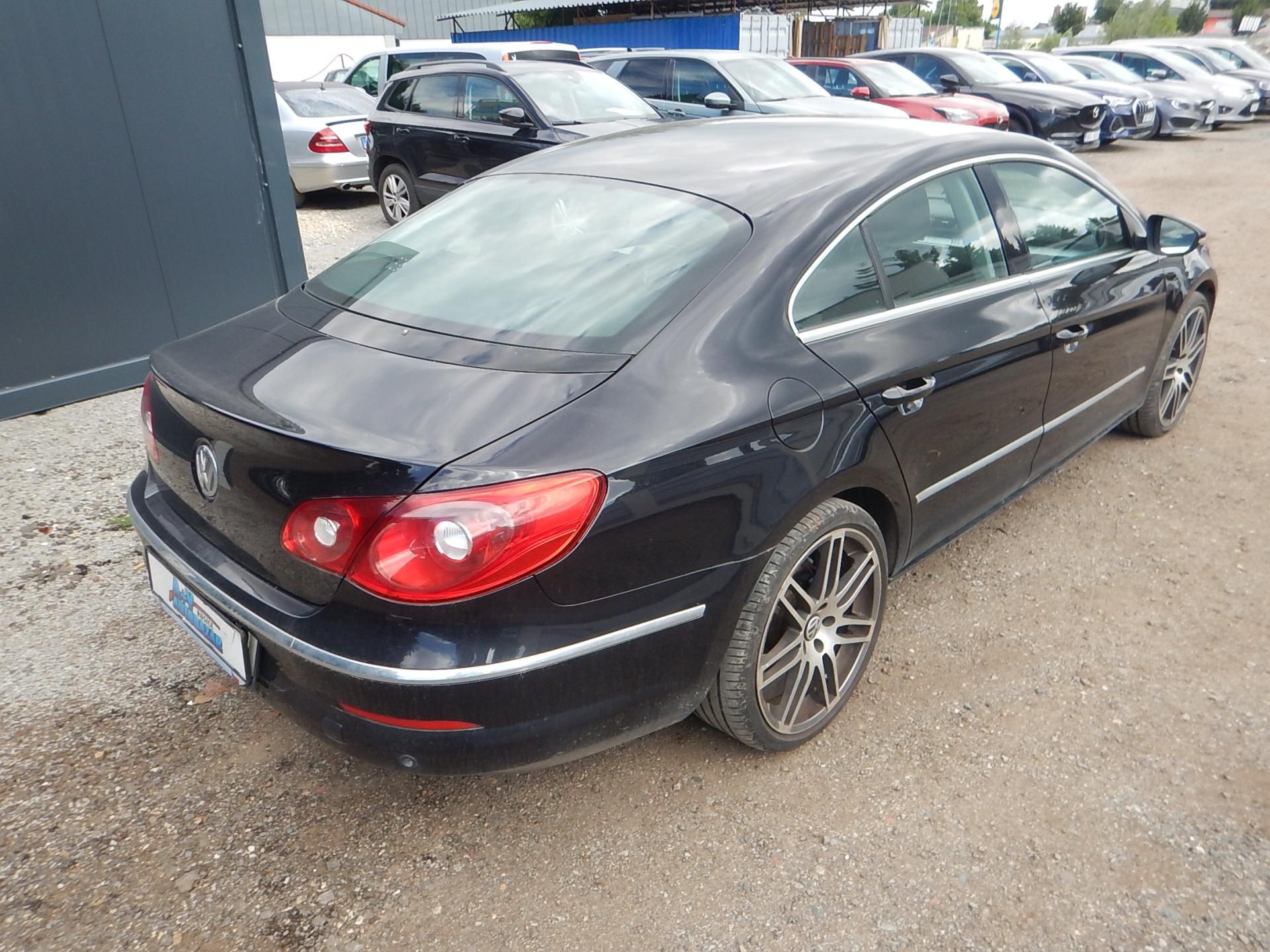 Volkswagen Passat CC, 2.0 TDI, 103 kW, DIGIKLIMA - fotka 6