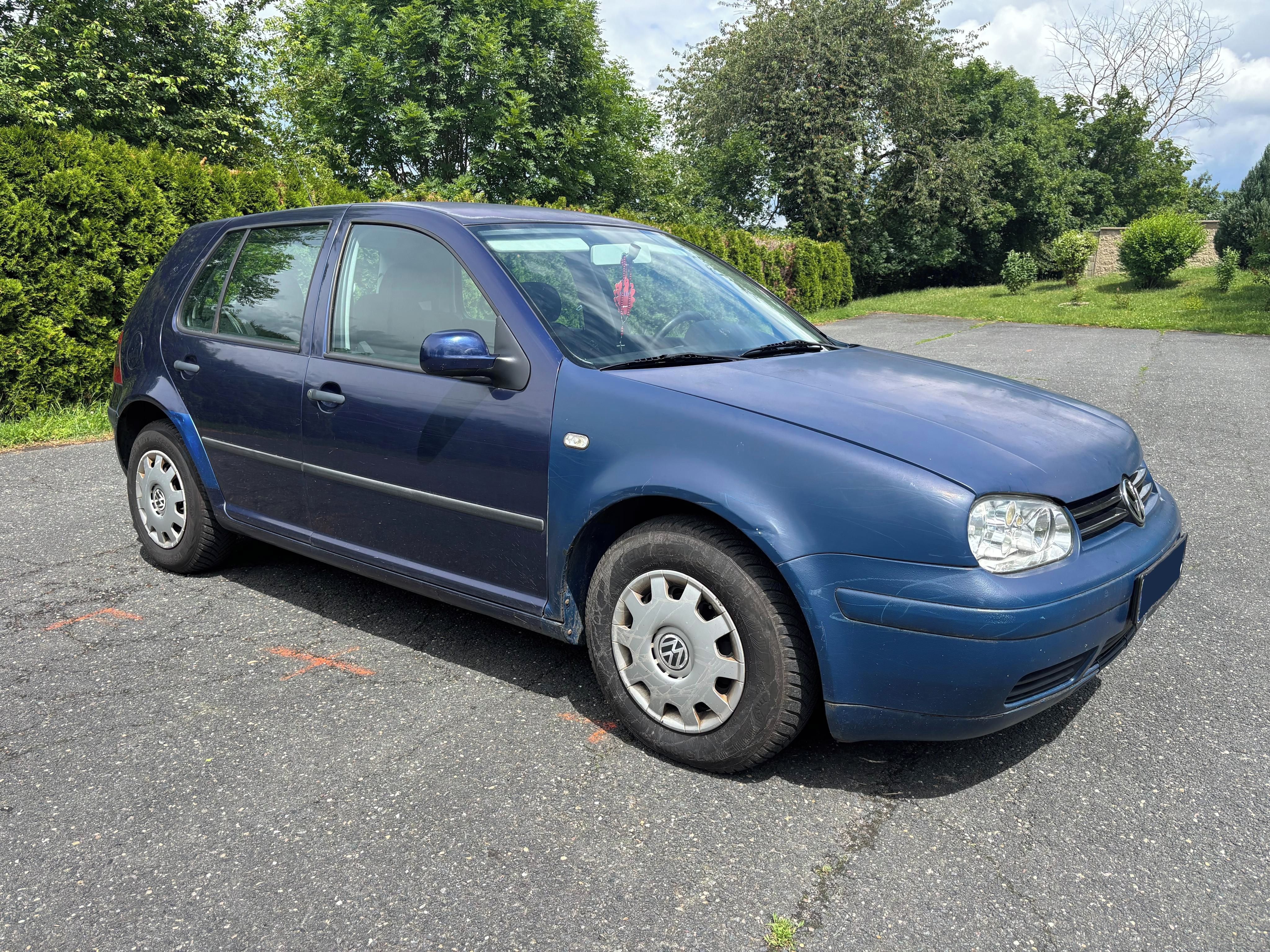 Volkswagen Golf, 1,4i KLIMA, 55kw - fotka 3