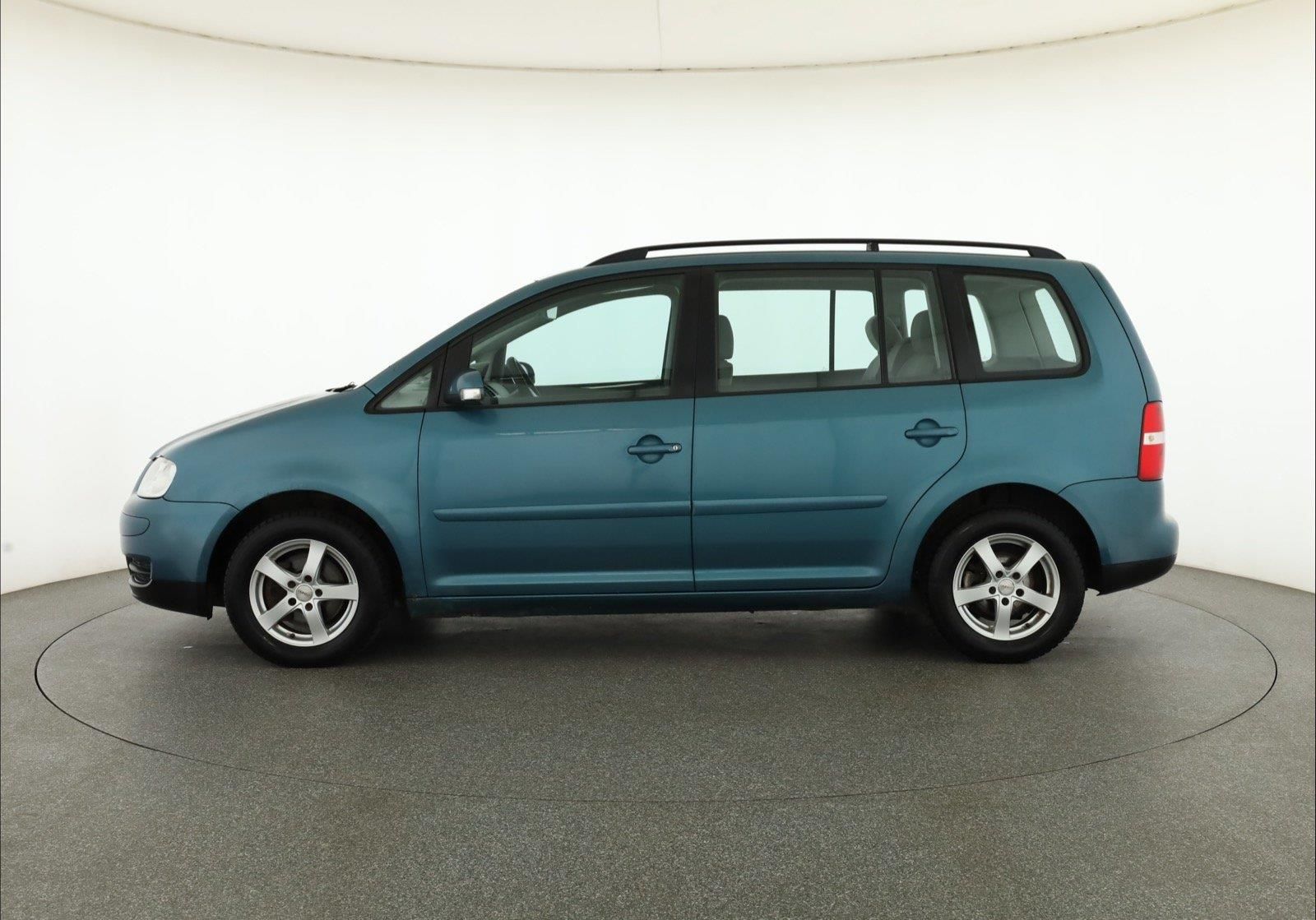 Volkswagen Touran, 1.9 TDI, po STK - fotka 3