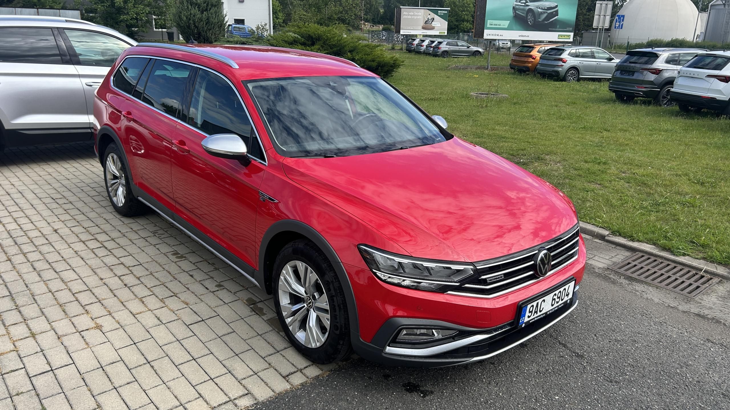 Volkswagen Passat, 2.0 TDI 147kW DSG Alltrack - fotka 6