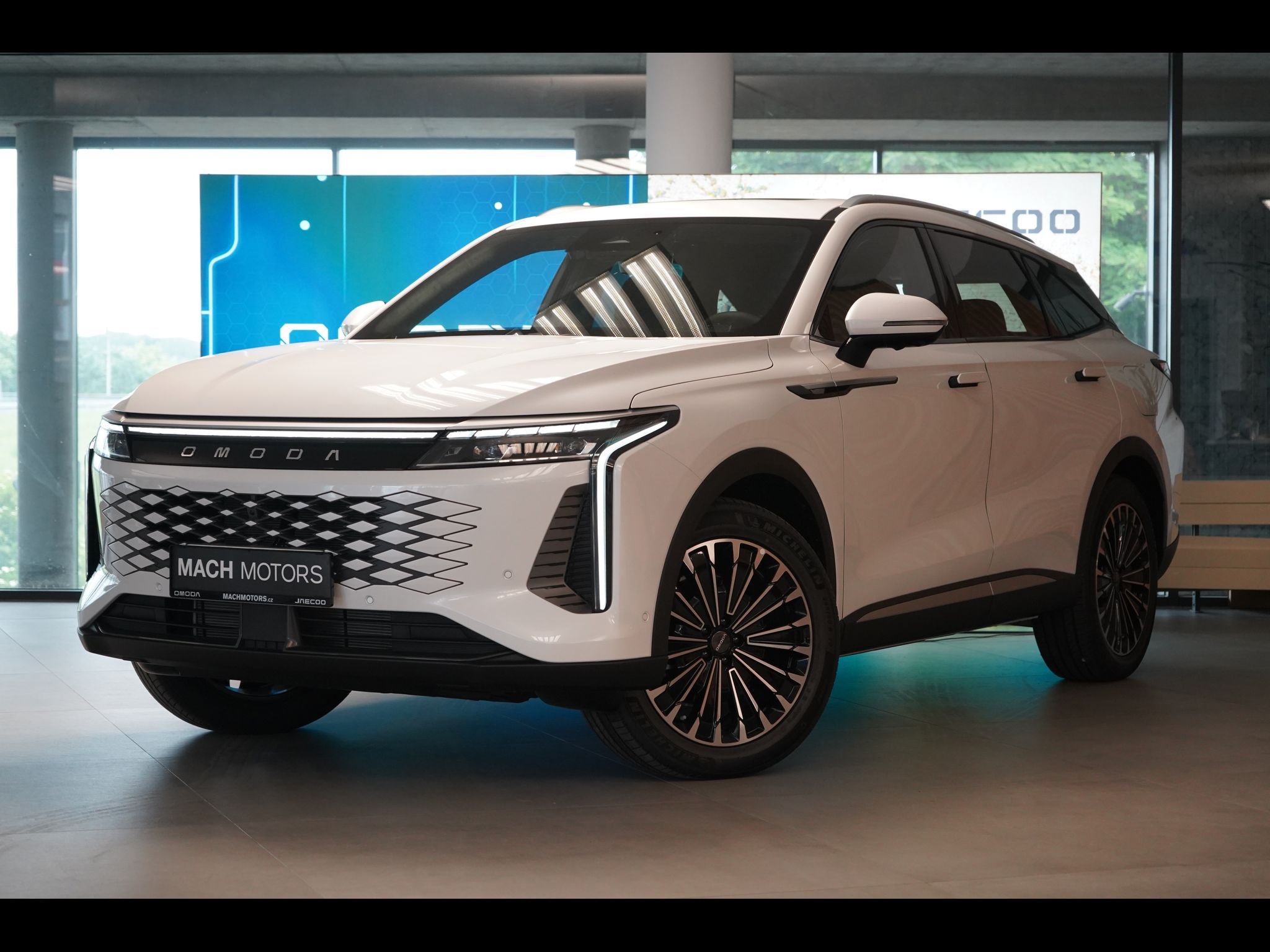 Omoda 9, 1.5 T-GDI 3DHT AWD PREMIUM
