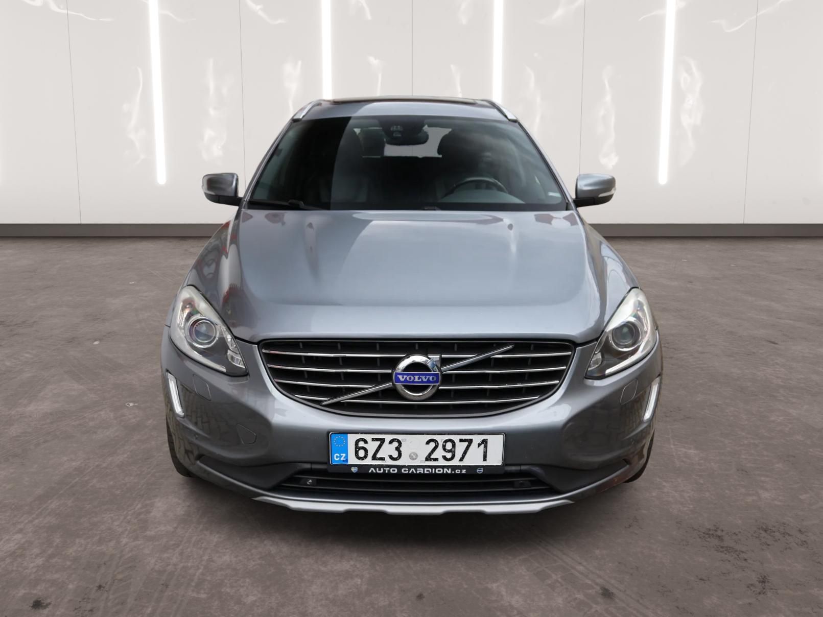 Volvo XC60, 4WD - fotka 6