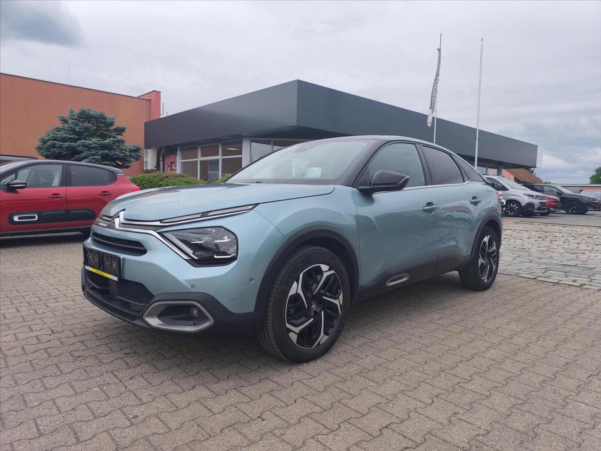 Citroën C4, 1,5 HDi 130 EAT8,ČR,zár.2027