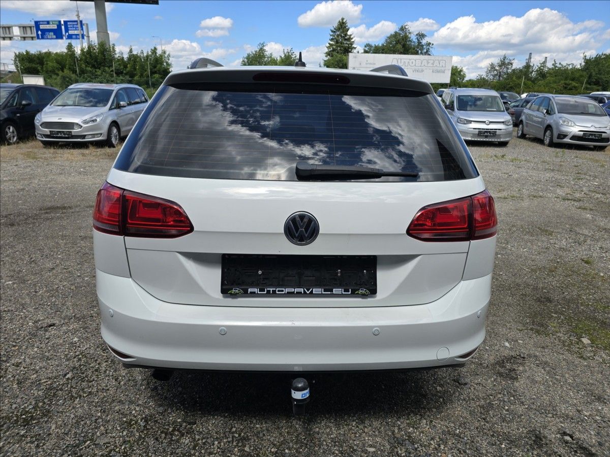 Volkswagen Golf, 1,6 TDi 77kw DSG ,tažné navi, - fotka 6