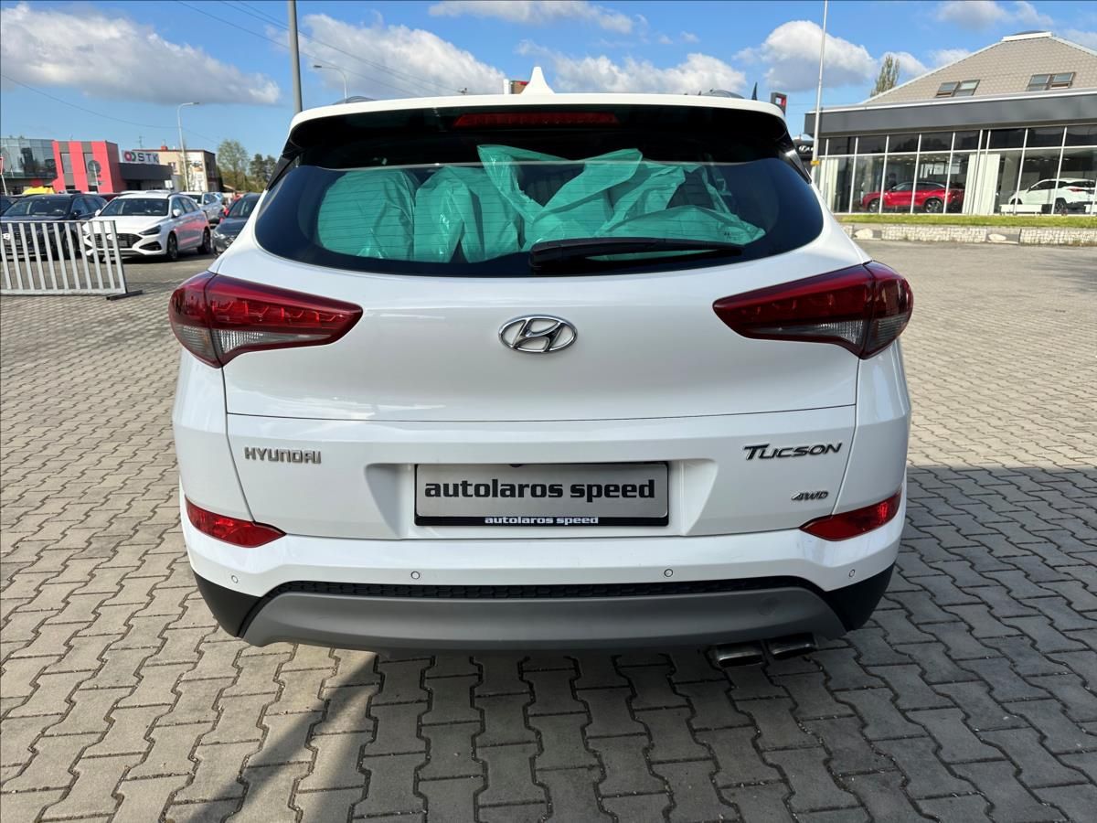 Hyundai Tucson, 2,0 CRDi 4WD LP STYLE AT - fotka 6