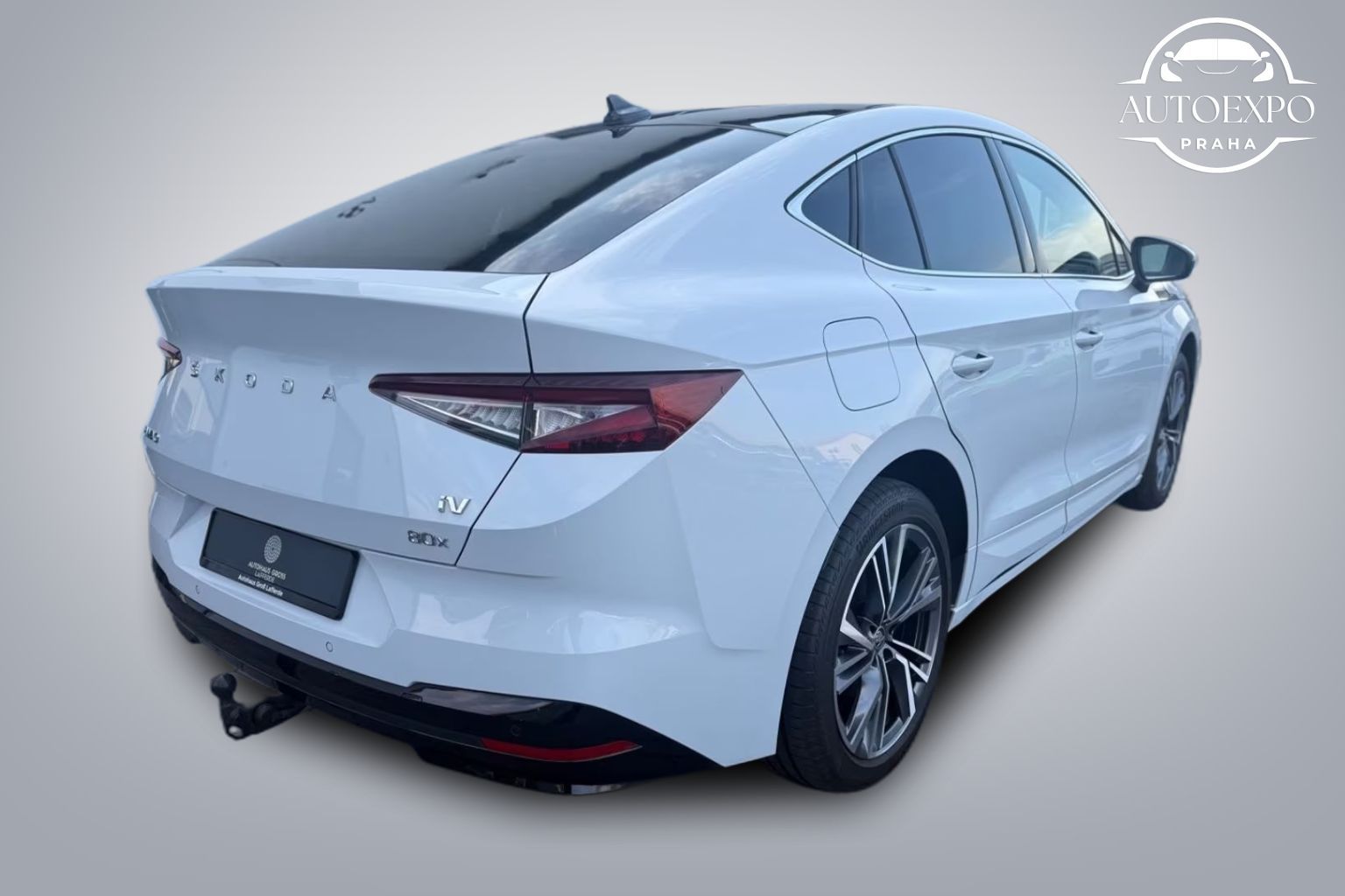 Škoda Enyaq, Coupé 80x Suite AHK Head up* - fotka 6