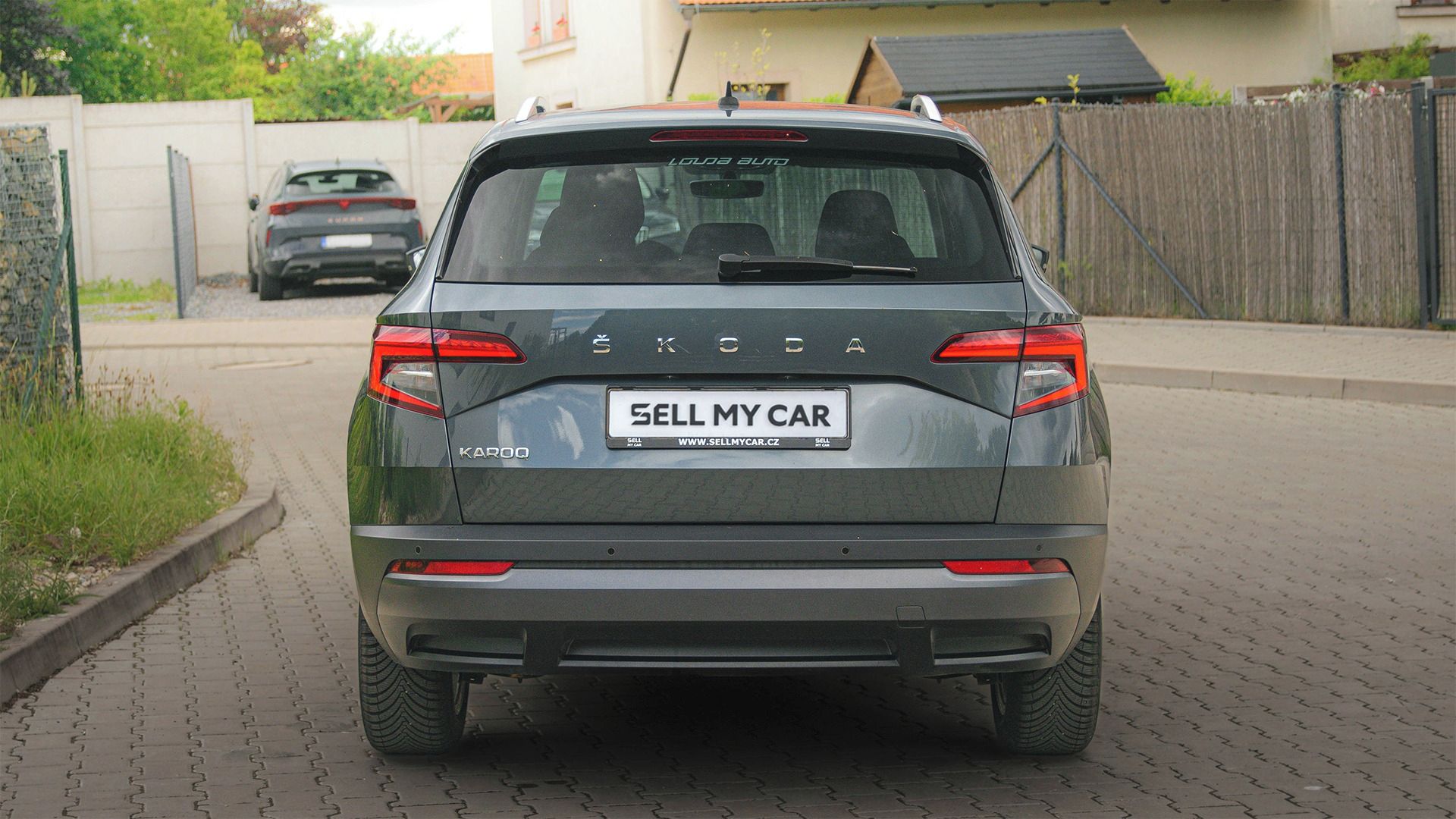 Škoda Karoq, 1,5TSI/110kW ČR DSG LED 2.Maj - fotka 6