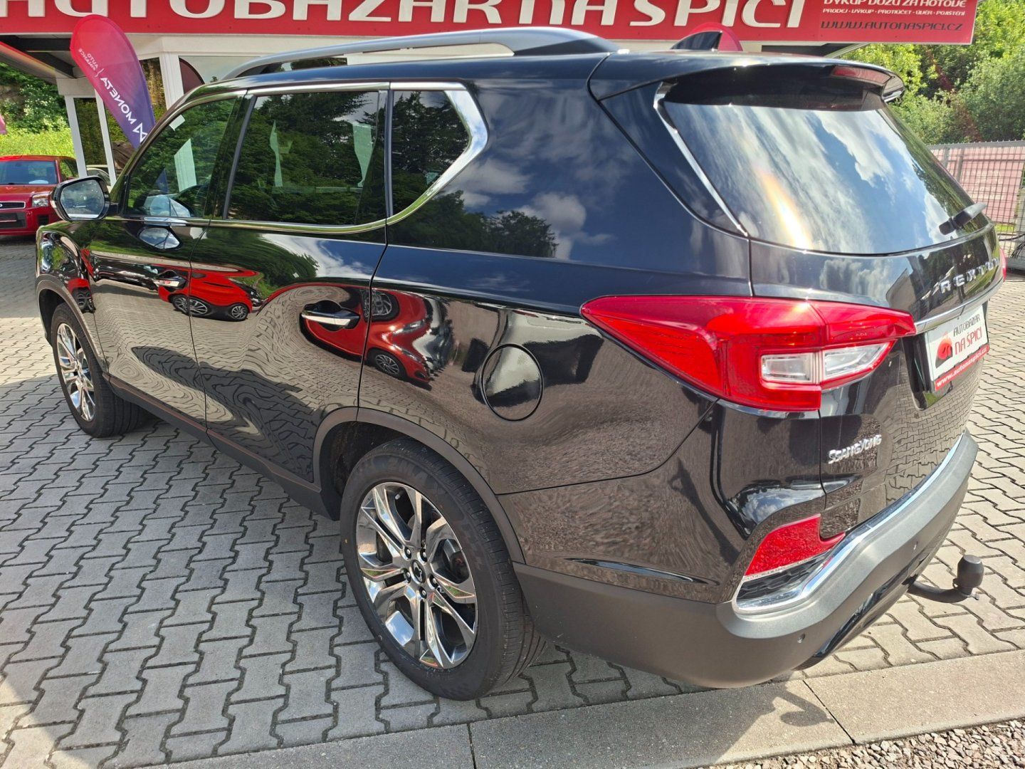 SsangYong Rexton, 2.2D 133kW 4WD AT -NAVI-T.ZAŘ. - fotka 6