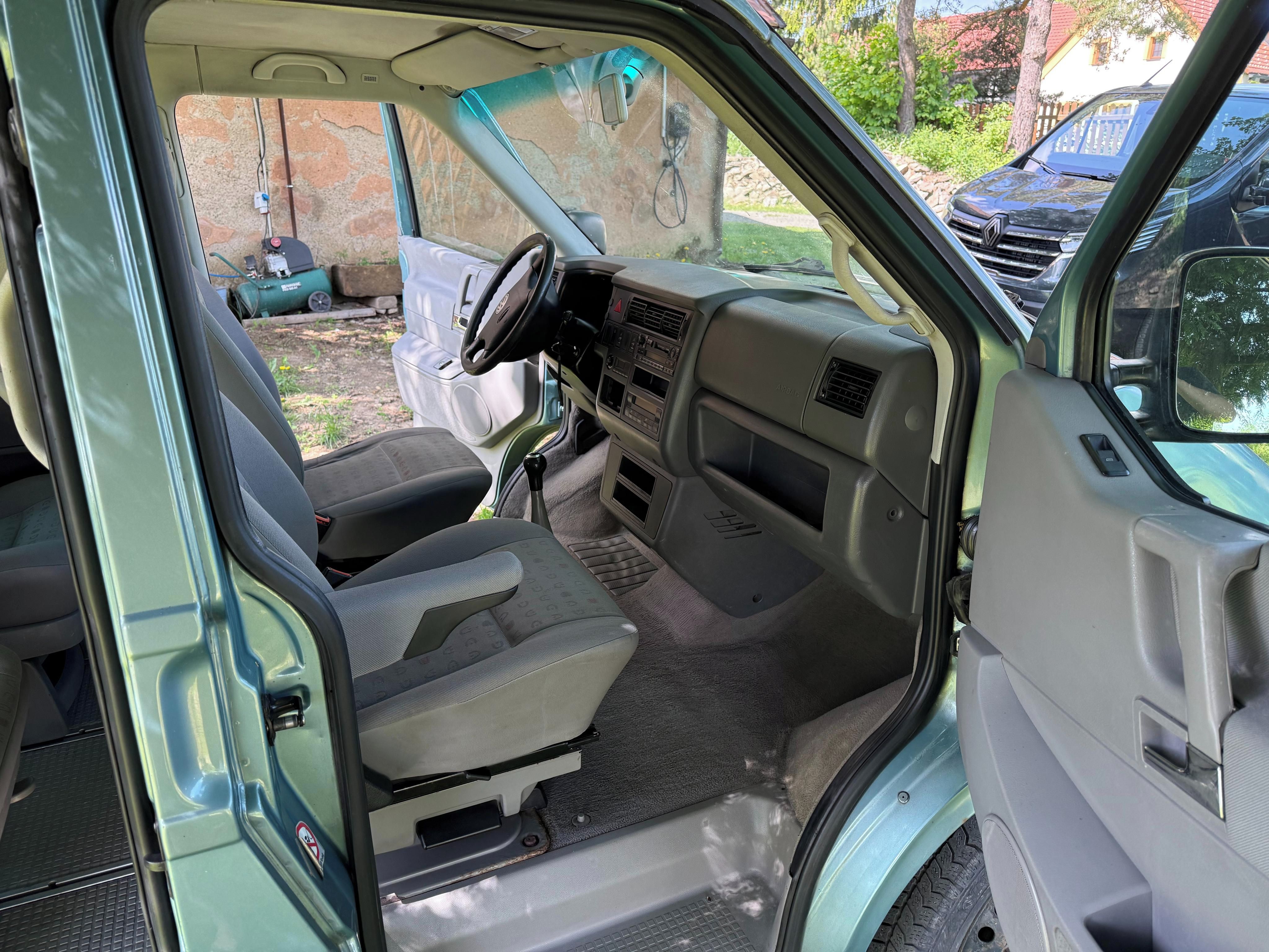 Volkswagen Multivan, T4 2.5 TDI Syncro 4x4, 2002 - fotka 3