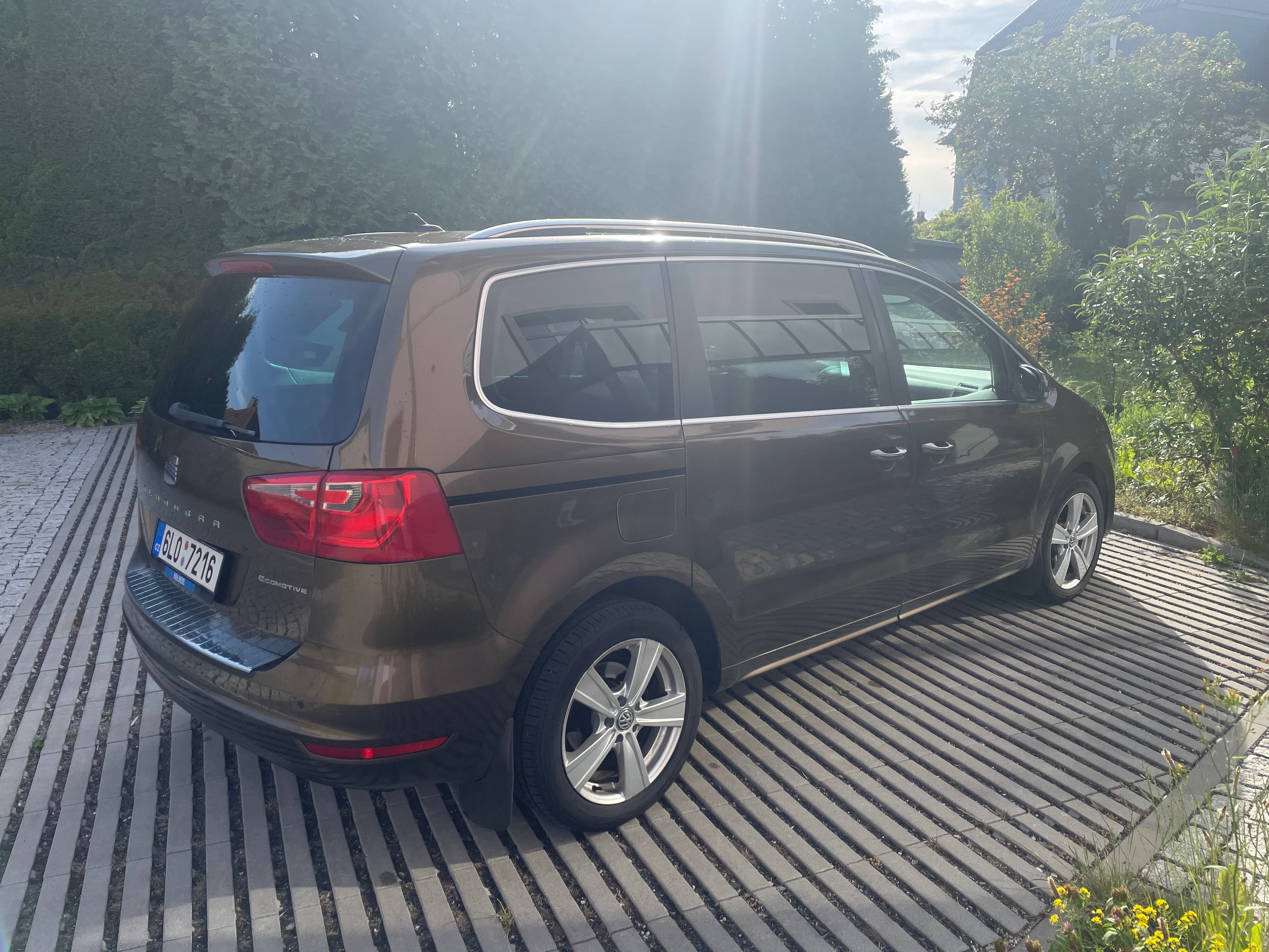 Seat Alhambra, 2,0 TDI, automat, výborný stav - fotka 4