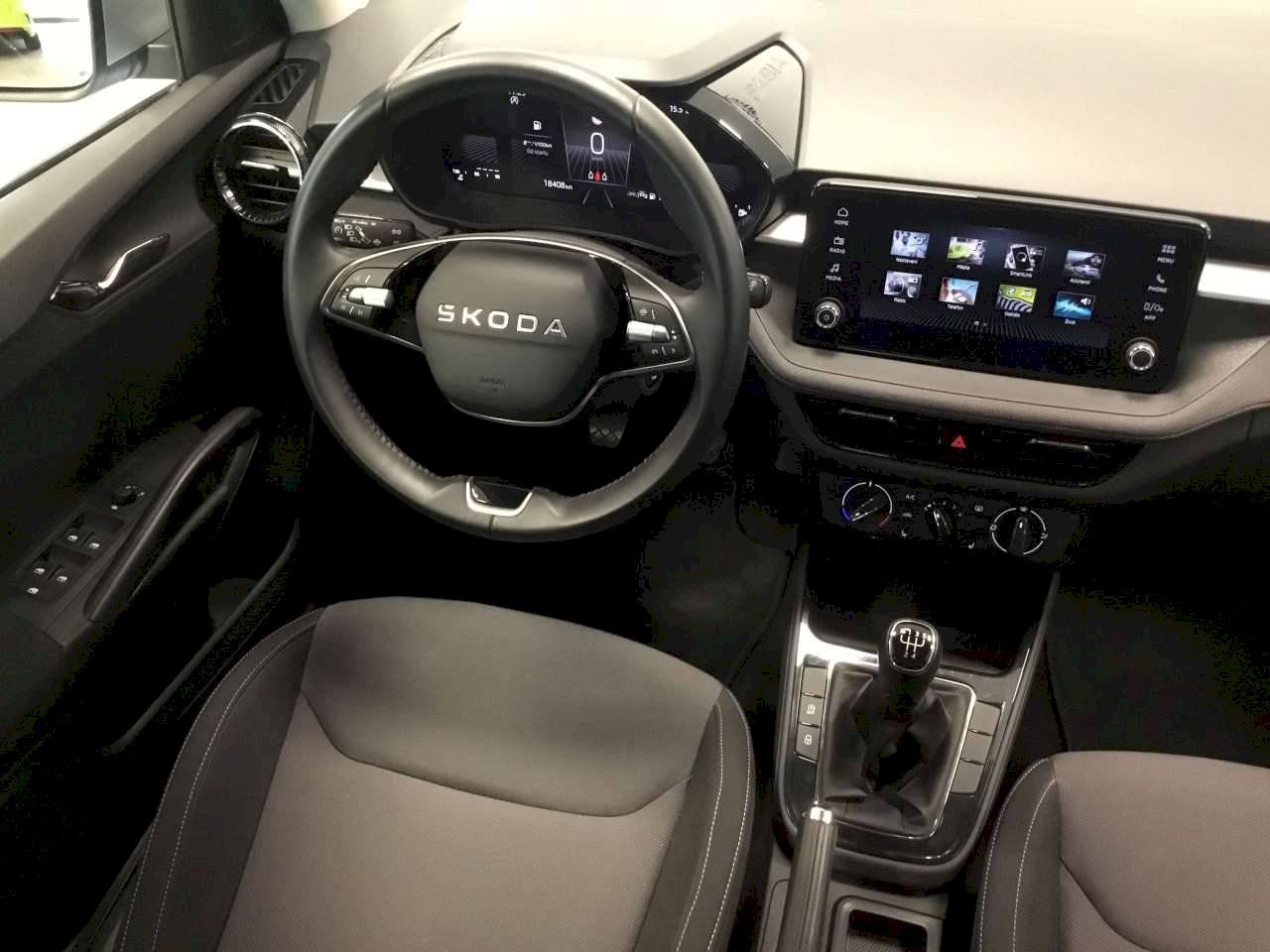 Škoda Fabia, Selection 1.0 TSI 70 kW - fotka 5