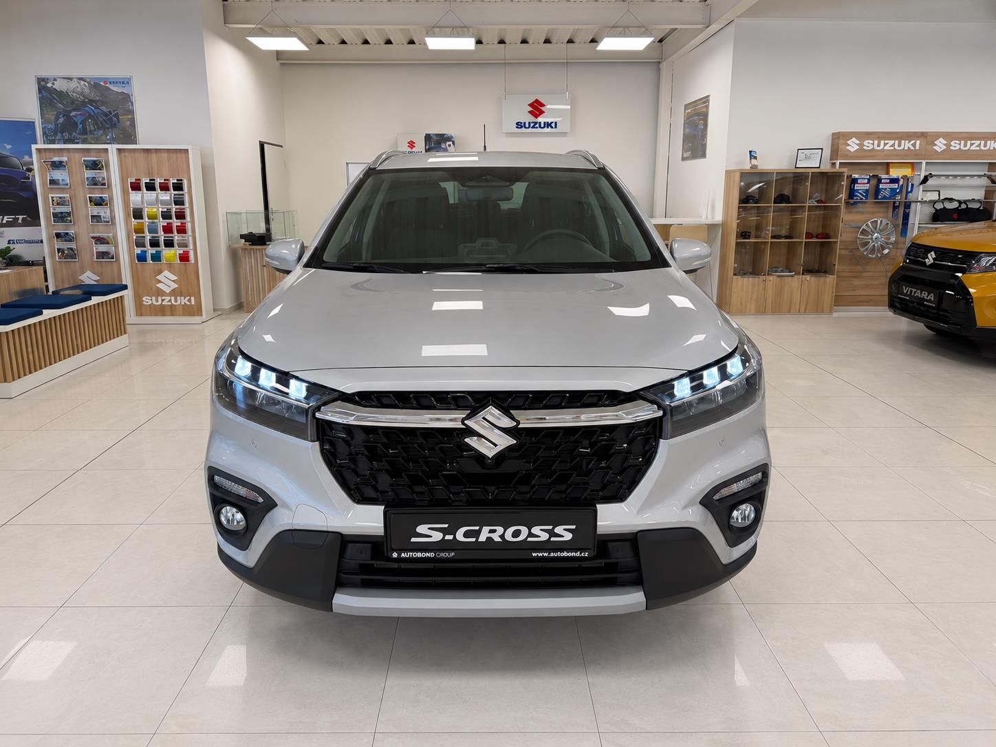 Suzuki S-Cross, ELEGANCE 1,4 A/T 4x2 - fotka 2