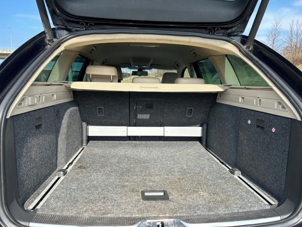 Škoda Superb, 2.0 TDI DSG - fotka 6