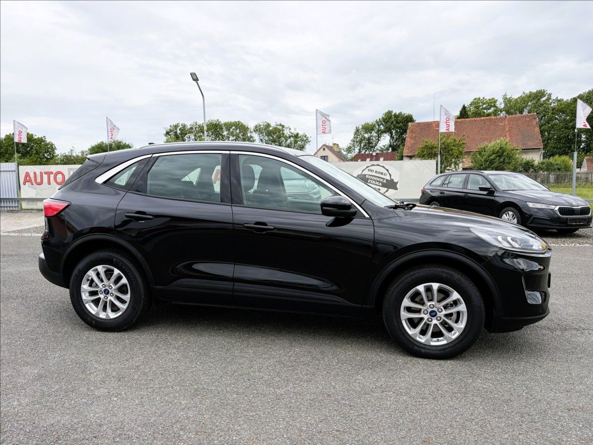 Ford Kuga, 2,5 FHEV ! Titanium,Navi,CarPl - fotka 3