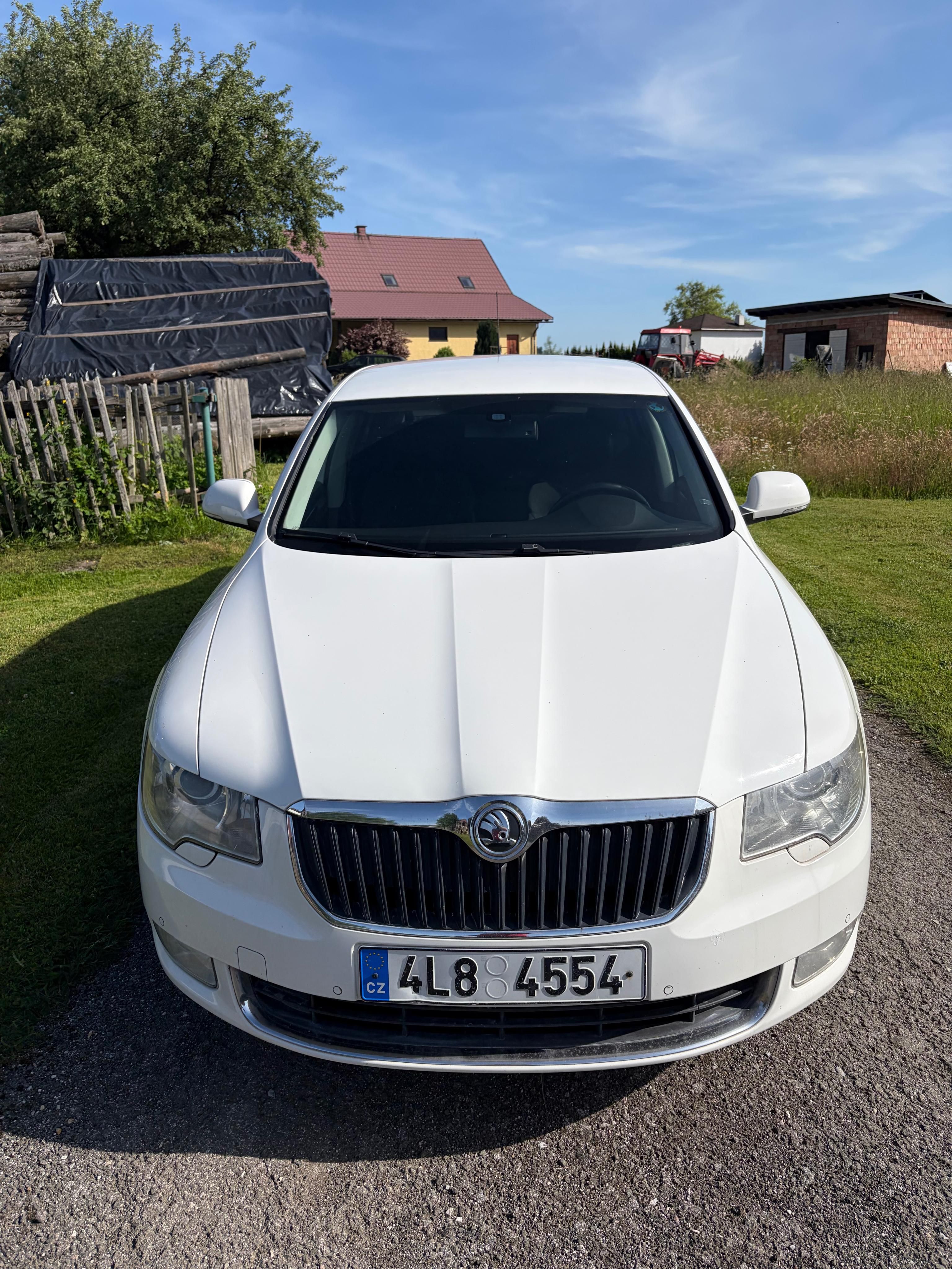 Škoda Superb, Škoda Superb 2.0Tdi 103kw - fotka 2