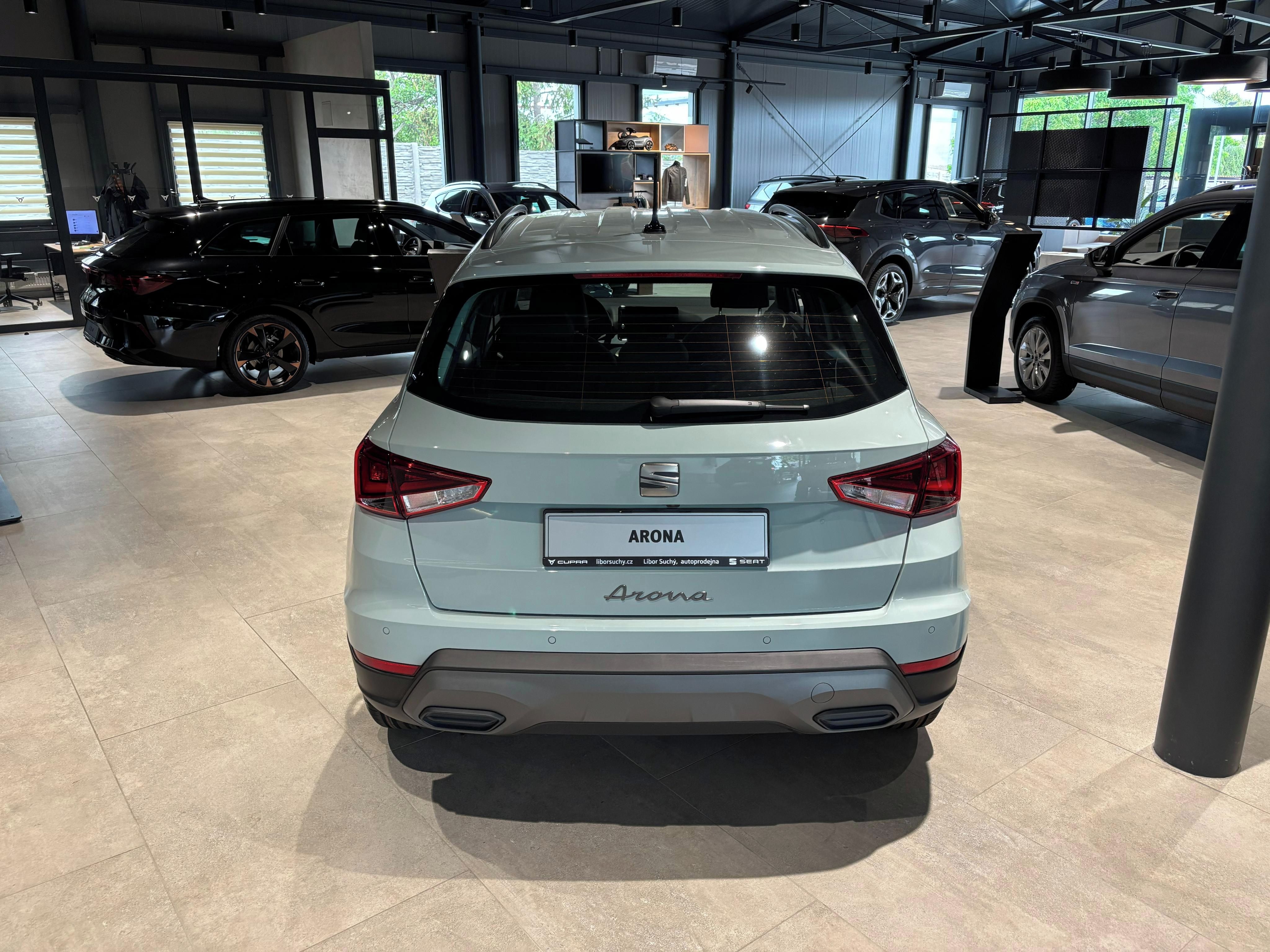 Seat Arona, 1.0 TSI 70 kW 5M - fotka 4