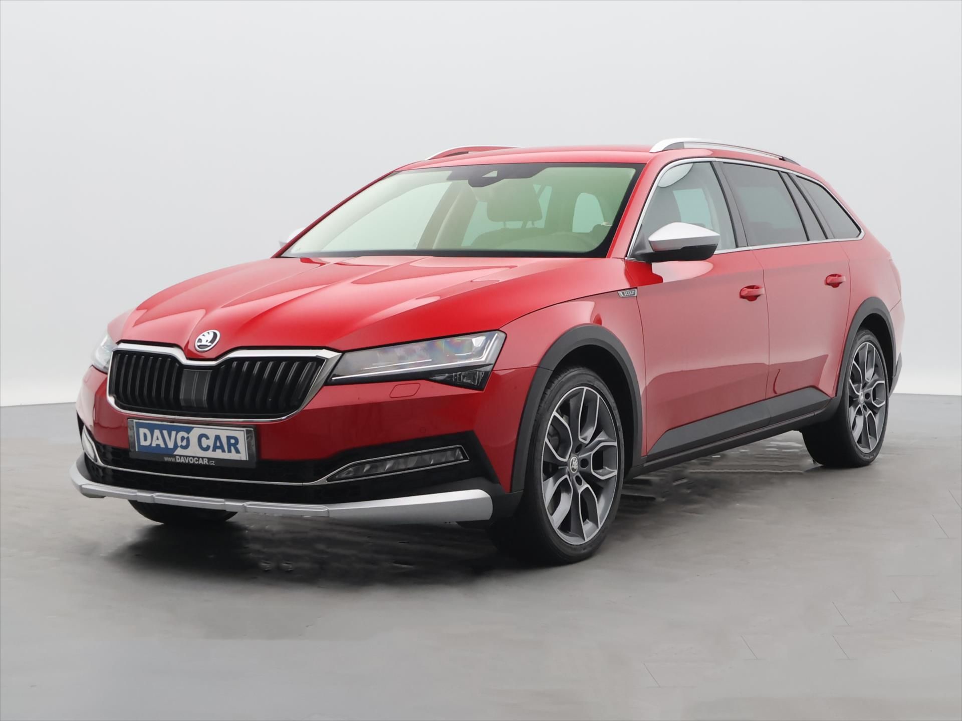 Škoda Superb, 2.0 TSI 206KW 4X4 SCOUT CZ 18T - fotka 3