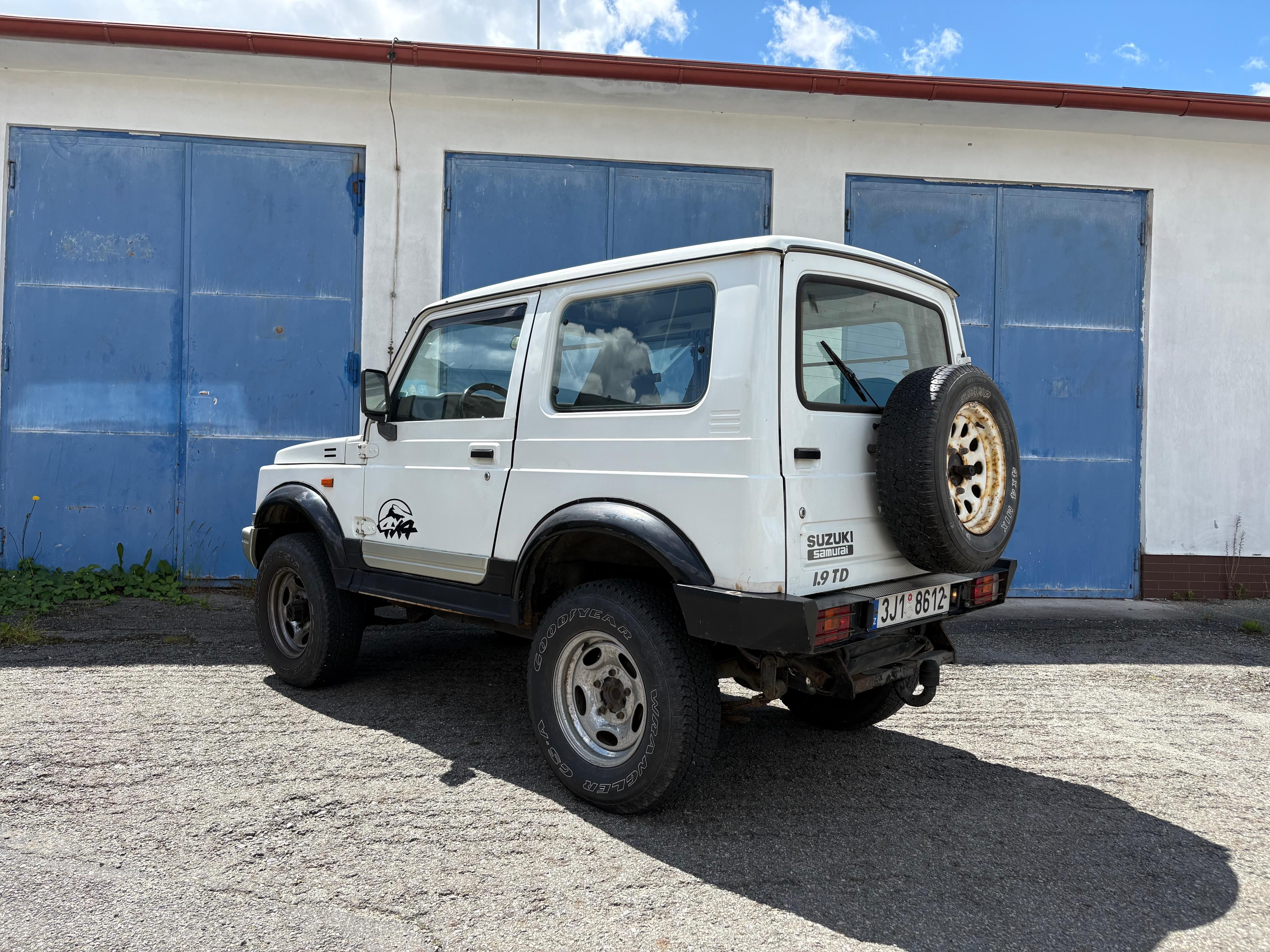 Suzuki Samurai, Suzuki Samurai 1.9TD peugeot - fotka 3