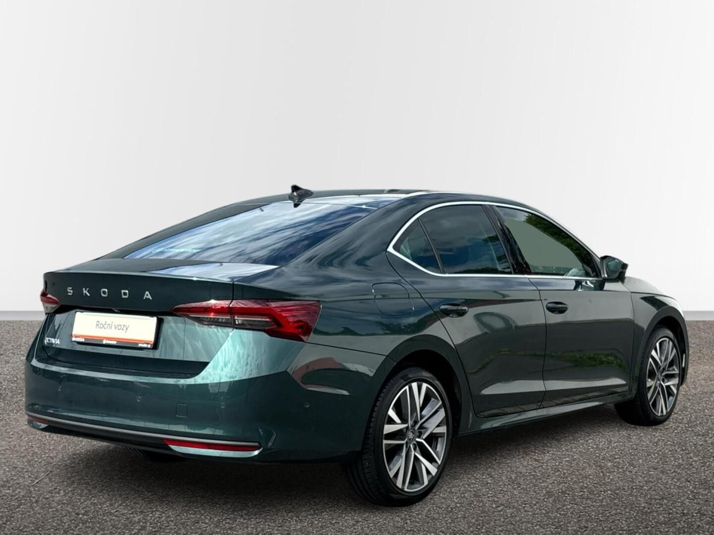 Škoda Octavia, 2.0 TDI / 110 kW Exclusive Sel - fotka 2