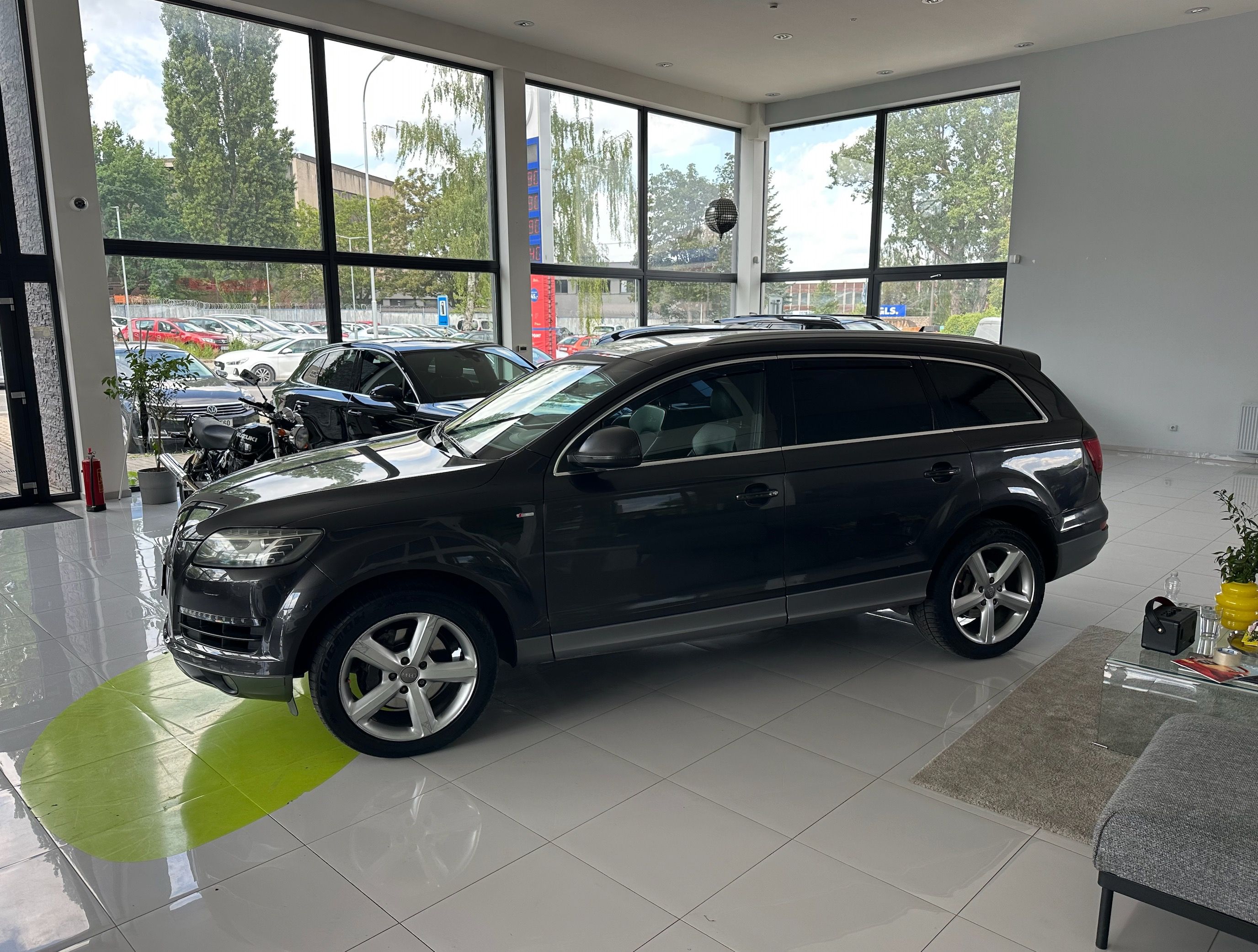 Audi Q7 - fotka 2
