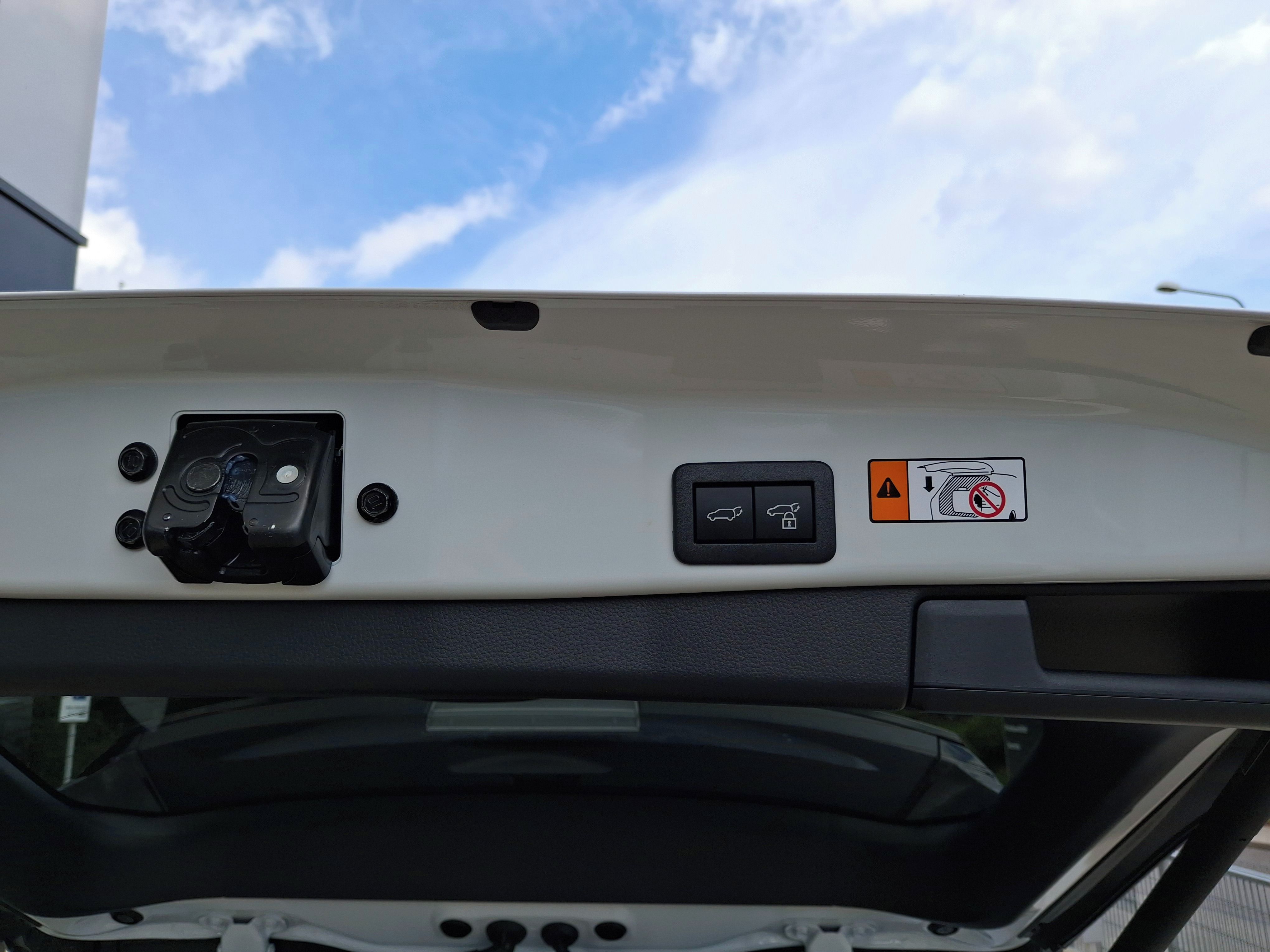 Toyota Rav4, 2.5 HEV AWD GR SPORT - fotka 6
