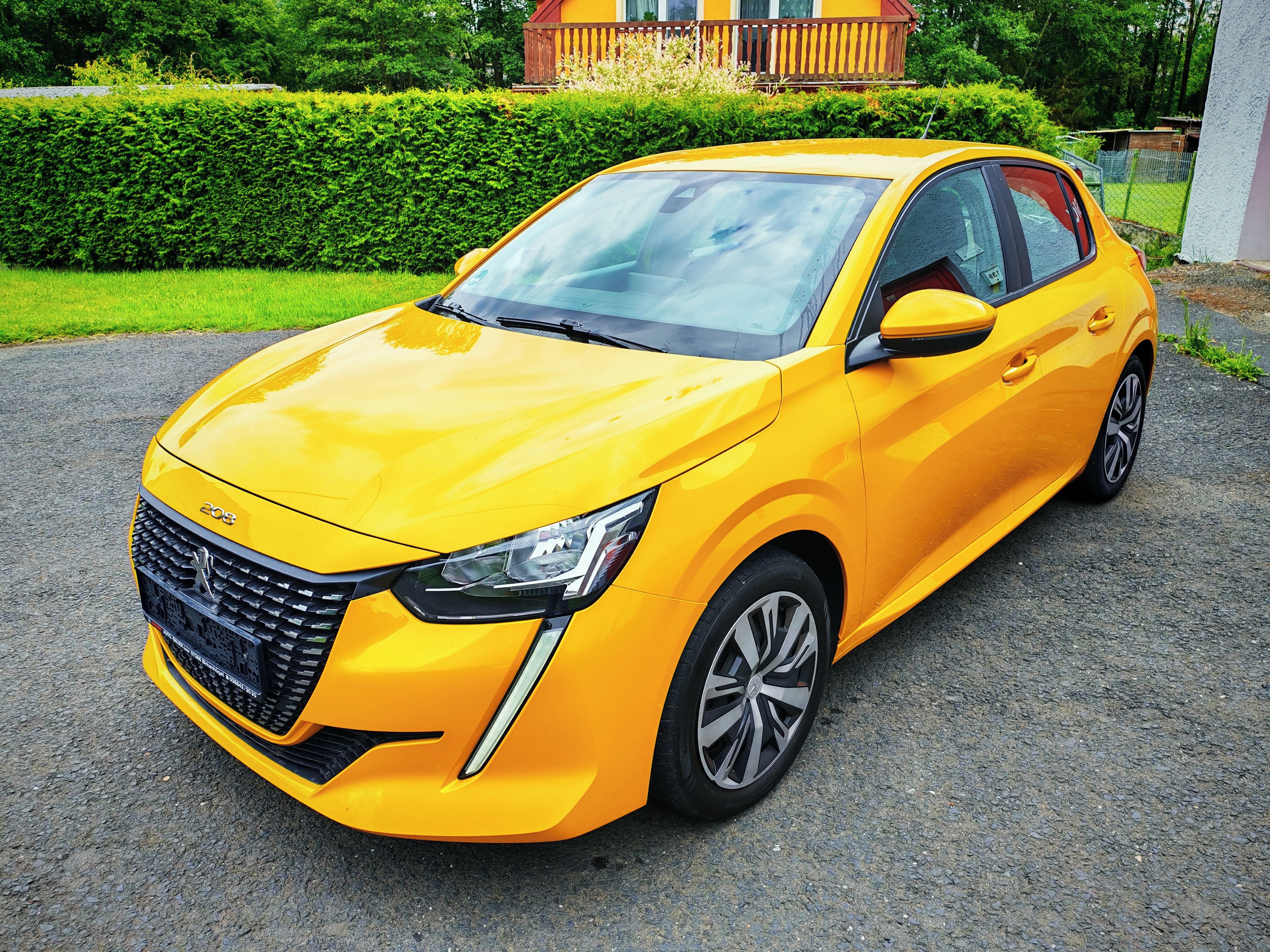 Peugeot 208, 1.2 AUTOMAT - fotka 2