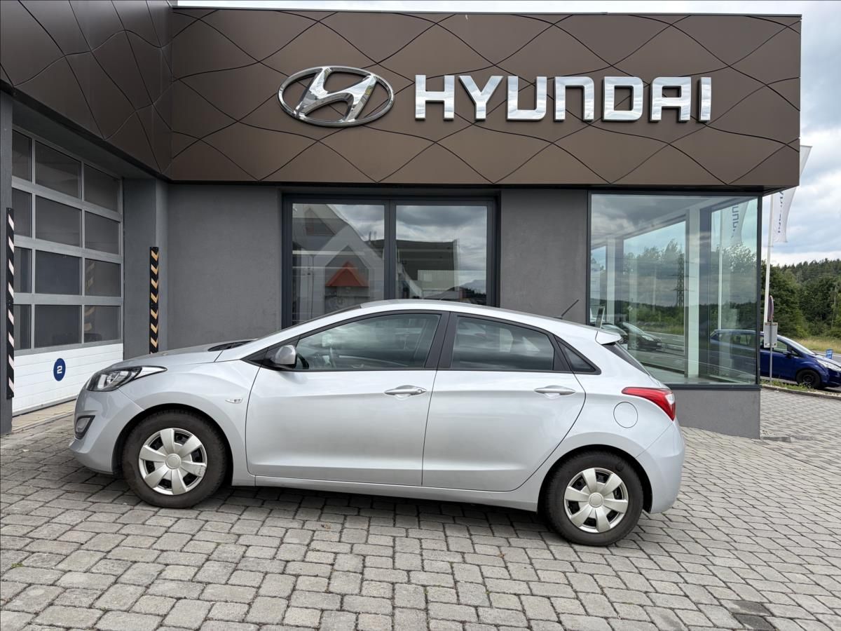 Hyundai i30, 1,4 CVVT - fotka 3