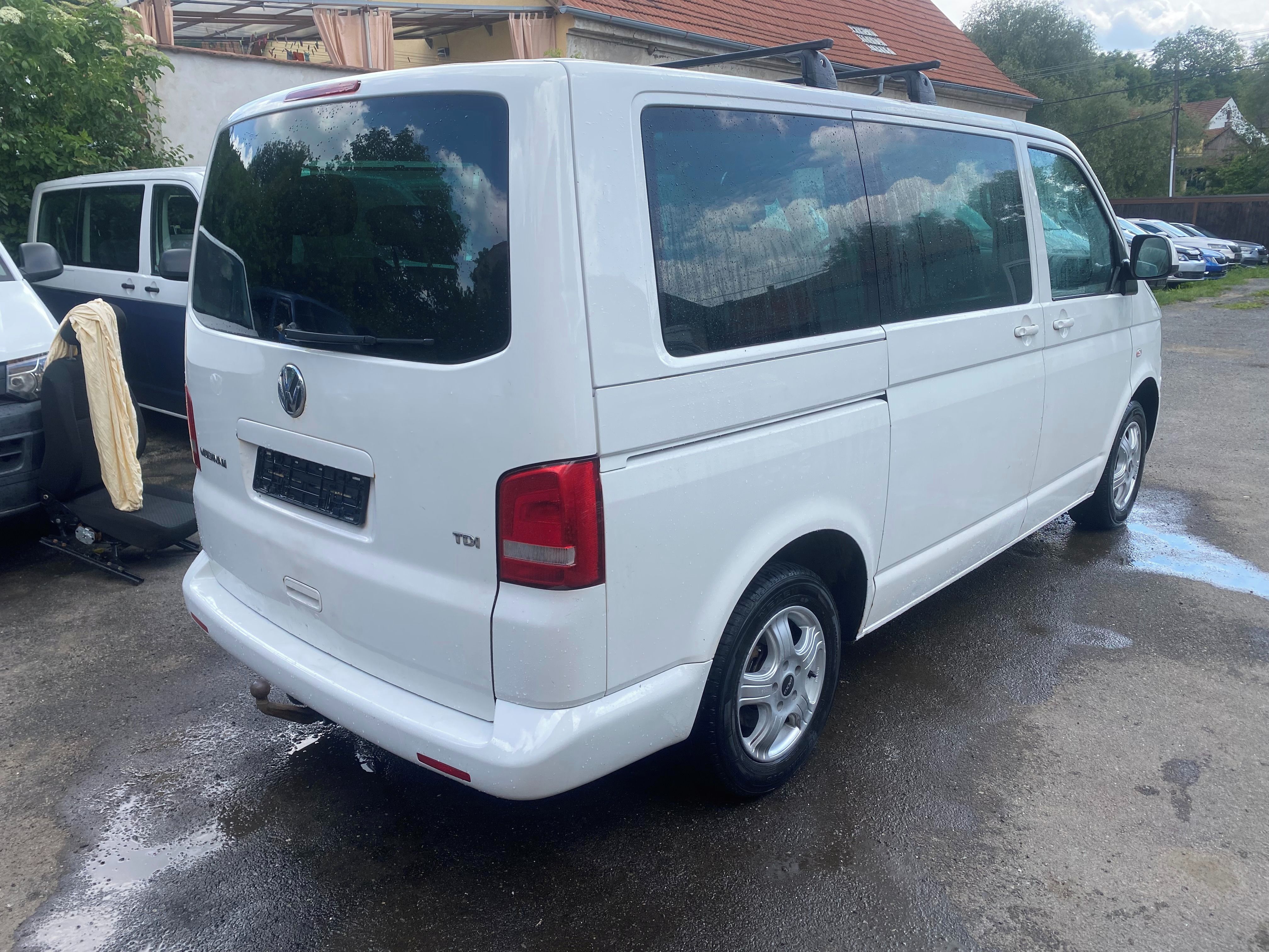 Volkswagen Multivan, 2,0tdi,103kw,Comfo,nová spojka - fotka 6