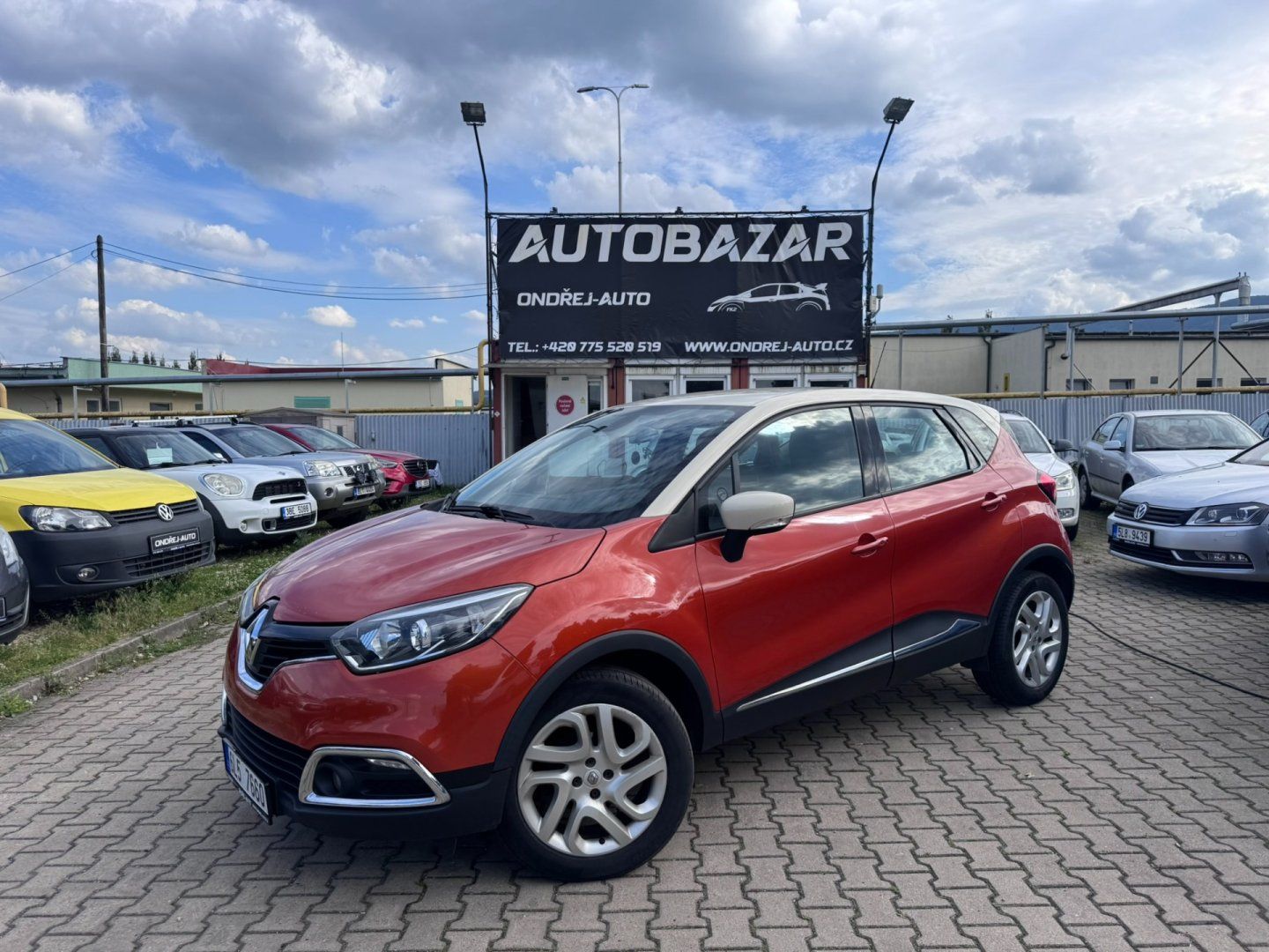 Renault Captur, 0,9 TCE 66 KW ROZVODY USB NAV