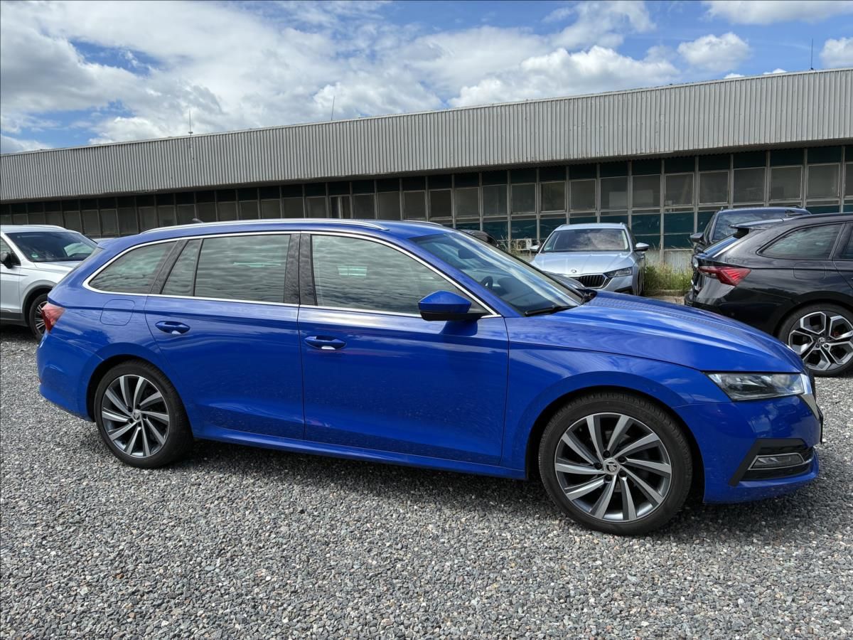 Škoda Octavia, 2,0 TAŽNÉ,EL.KUFR,HEAD-UP - fotka 5
